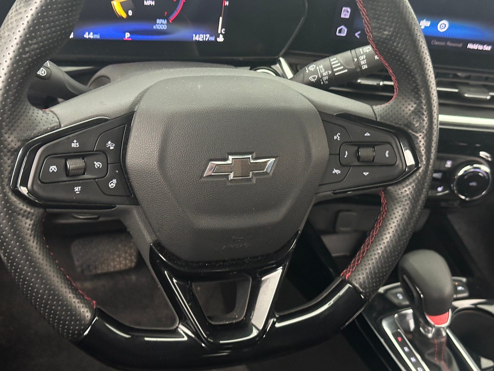 Thumbnail: 2025 Chevrolet Trax - 4