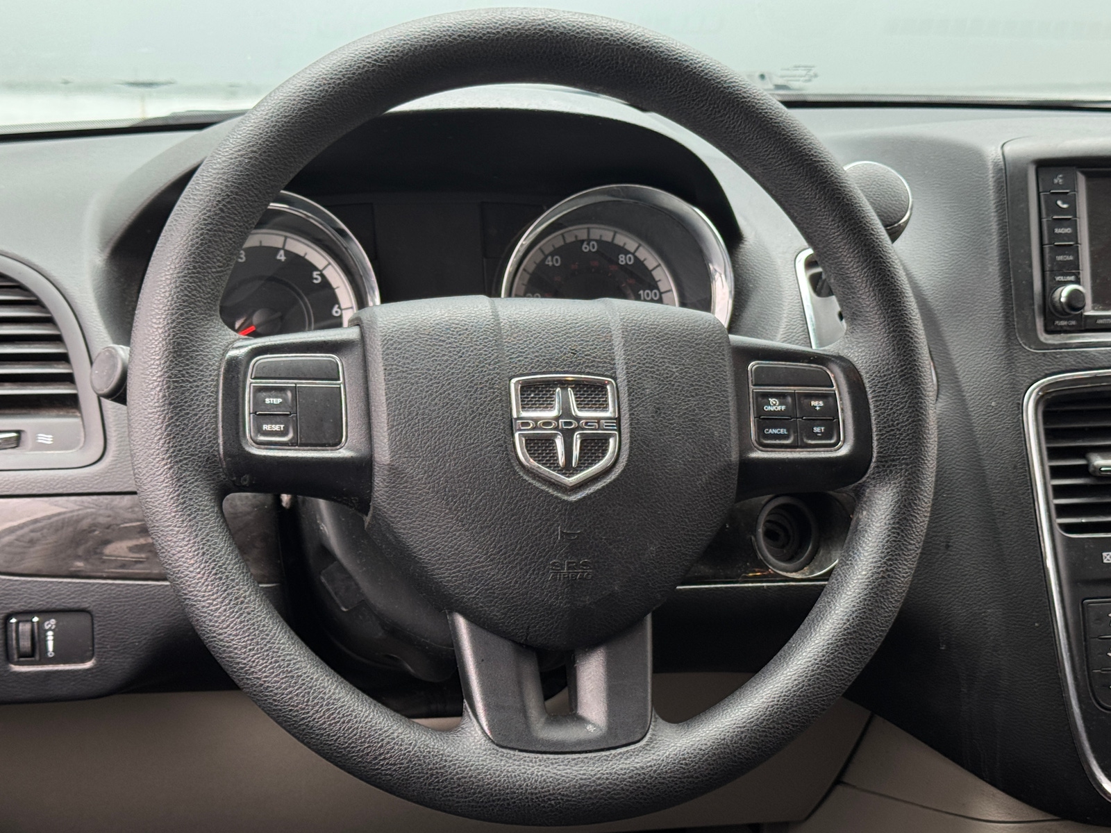 Thumbnail: 2017 Dodge Grand Caravan - 5