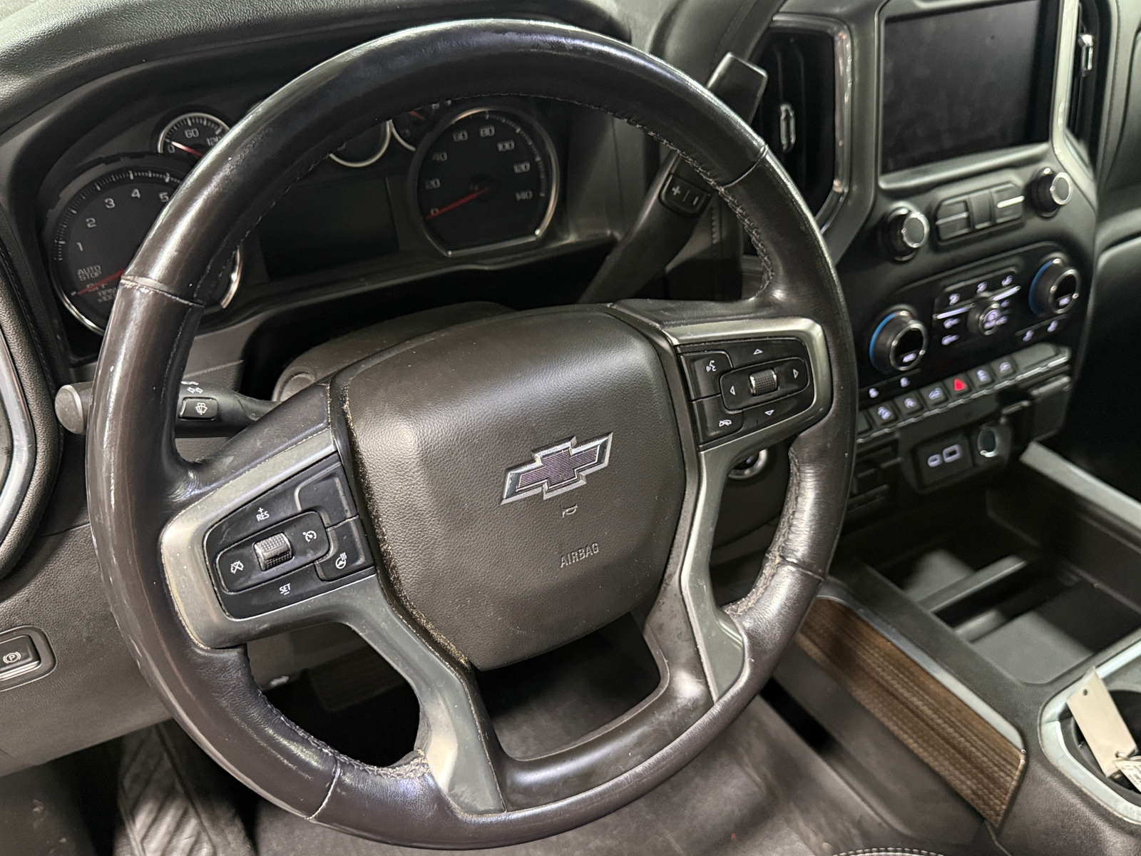 Thumbnail: 2020 Chevrolet Silverado 1500 - 5