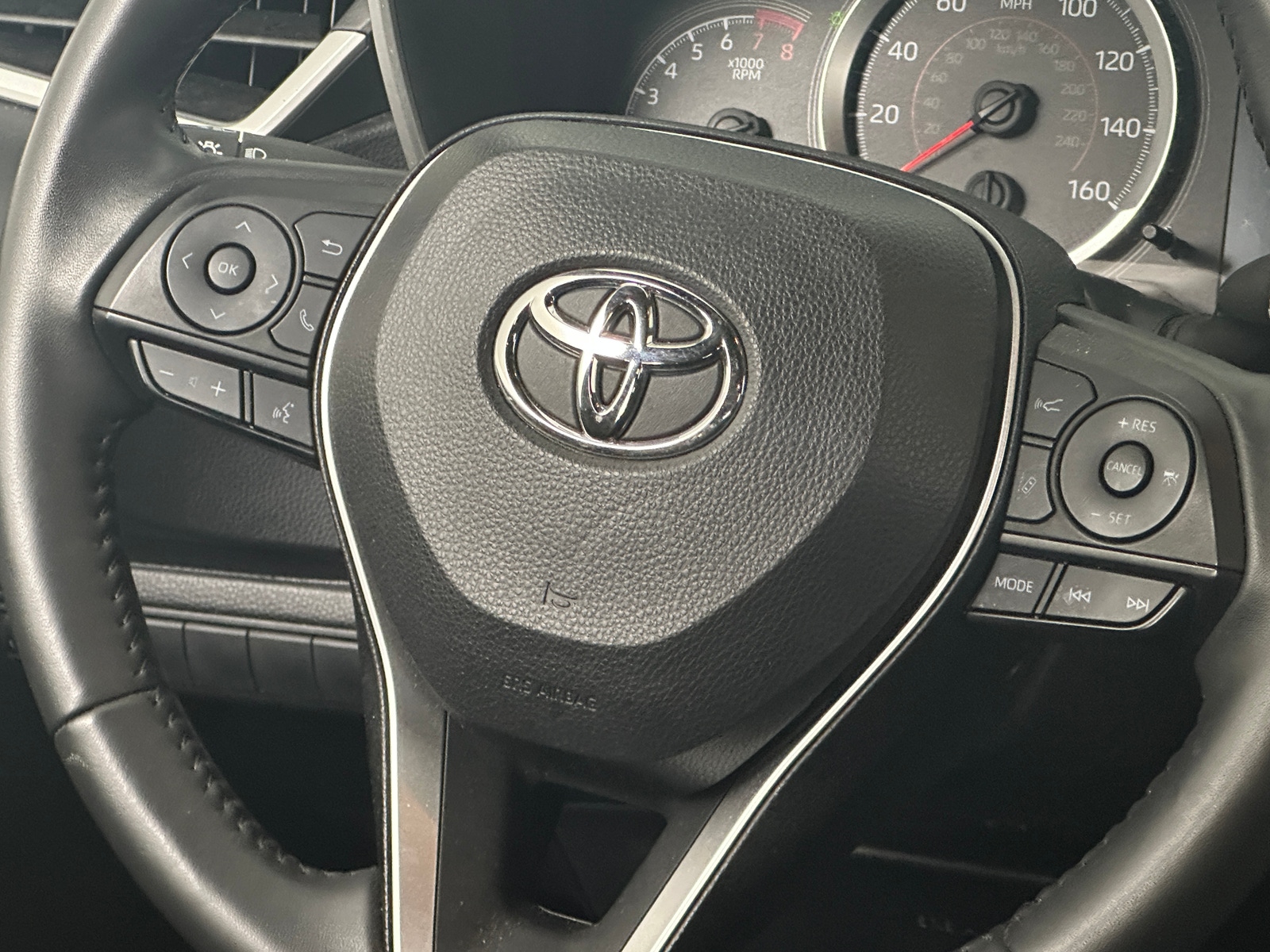 Thumbnail: 2022 Toyota Corolla - 5