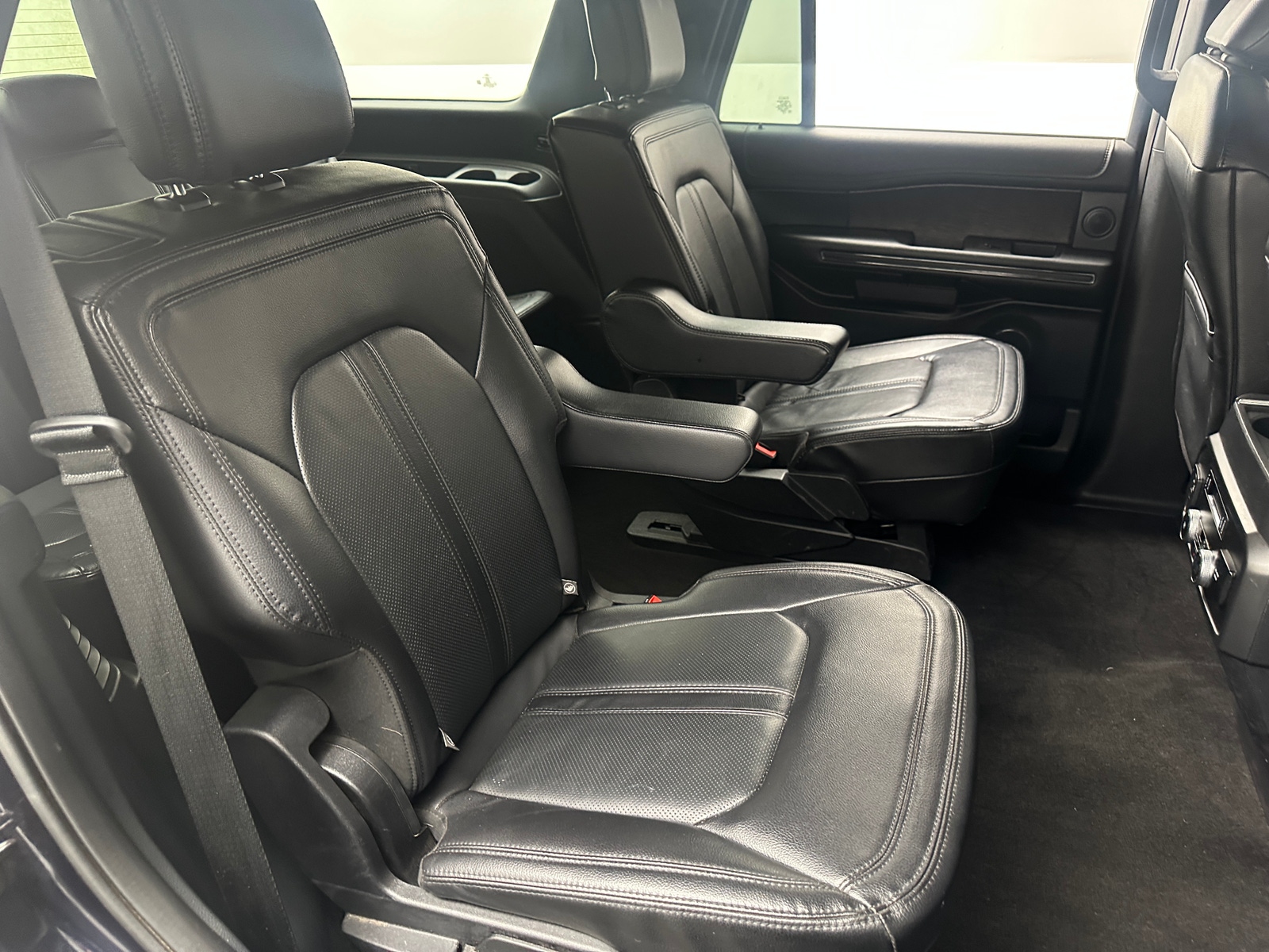 Thumbnail: 2021 Ford Expedition - 5