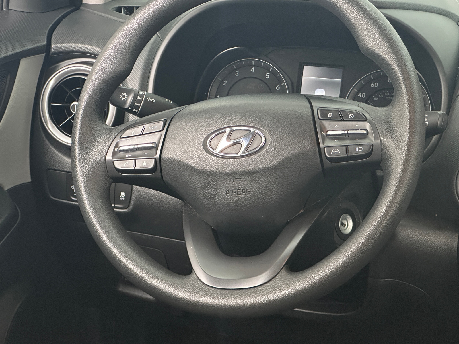 Thumbnail: 2023 Hyundai Kona - 5