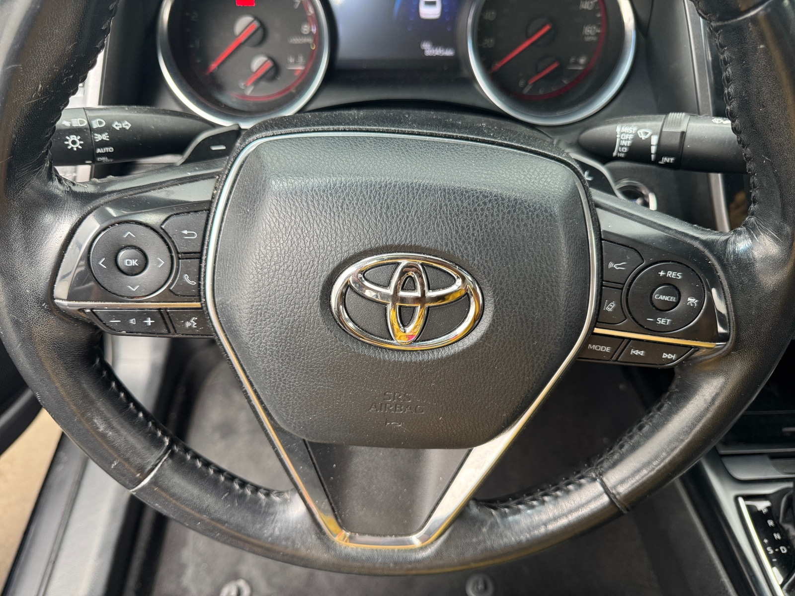 Thumbnail: 2019 Toyota Camry - 4