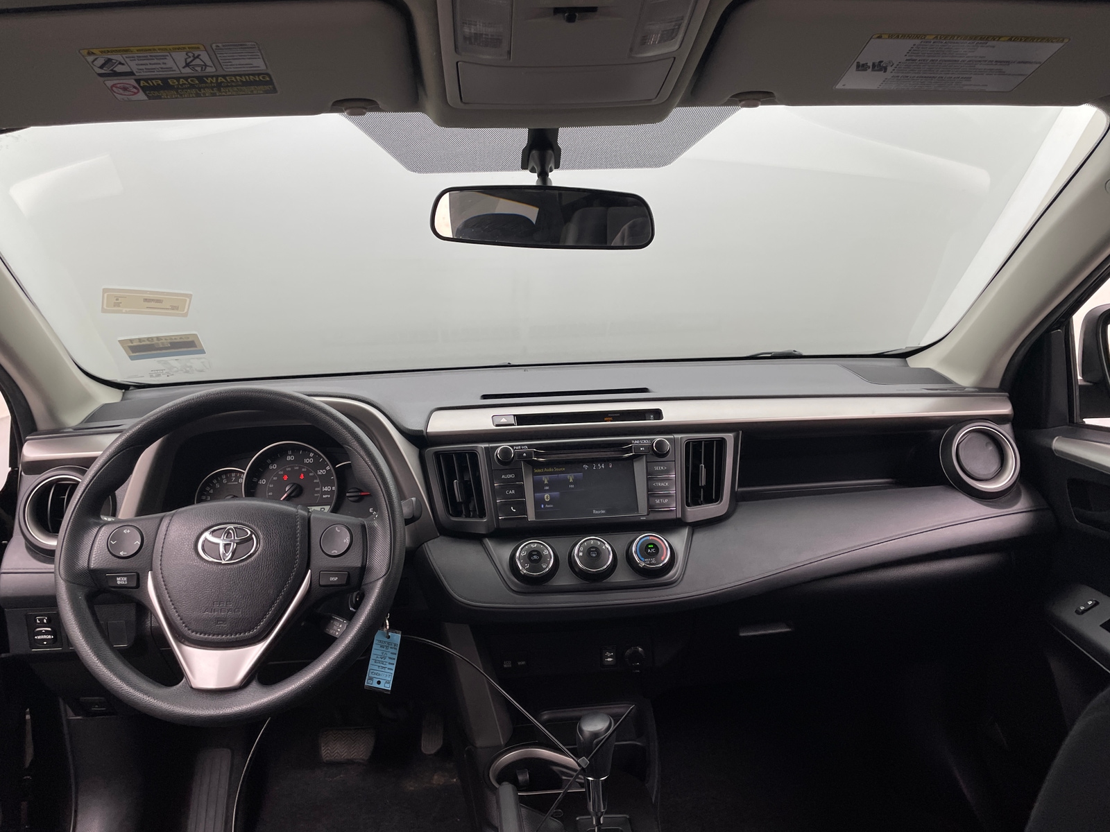 Thumbnail: 2016 Toyota RAV4 - 3
