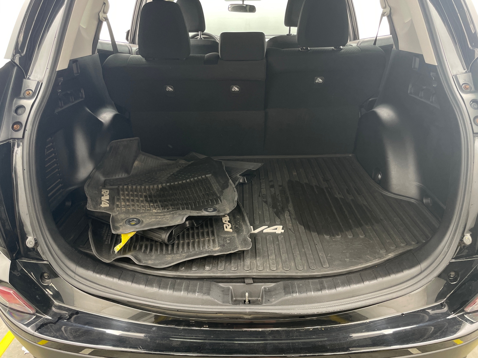 Thumbnail: 2016 Toyota RAV4 - 7