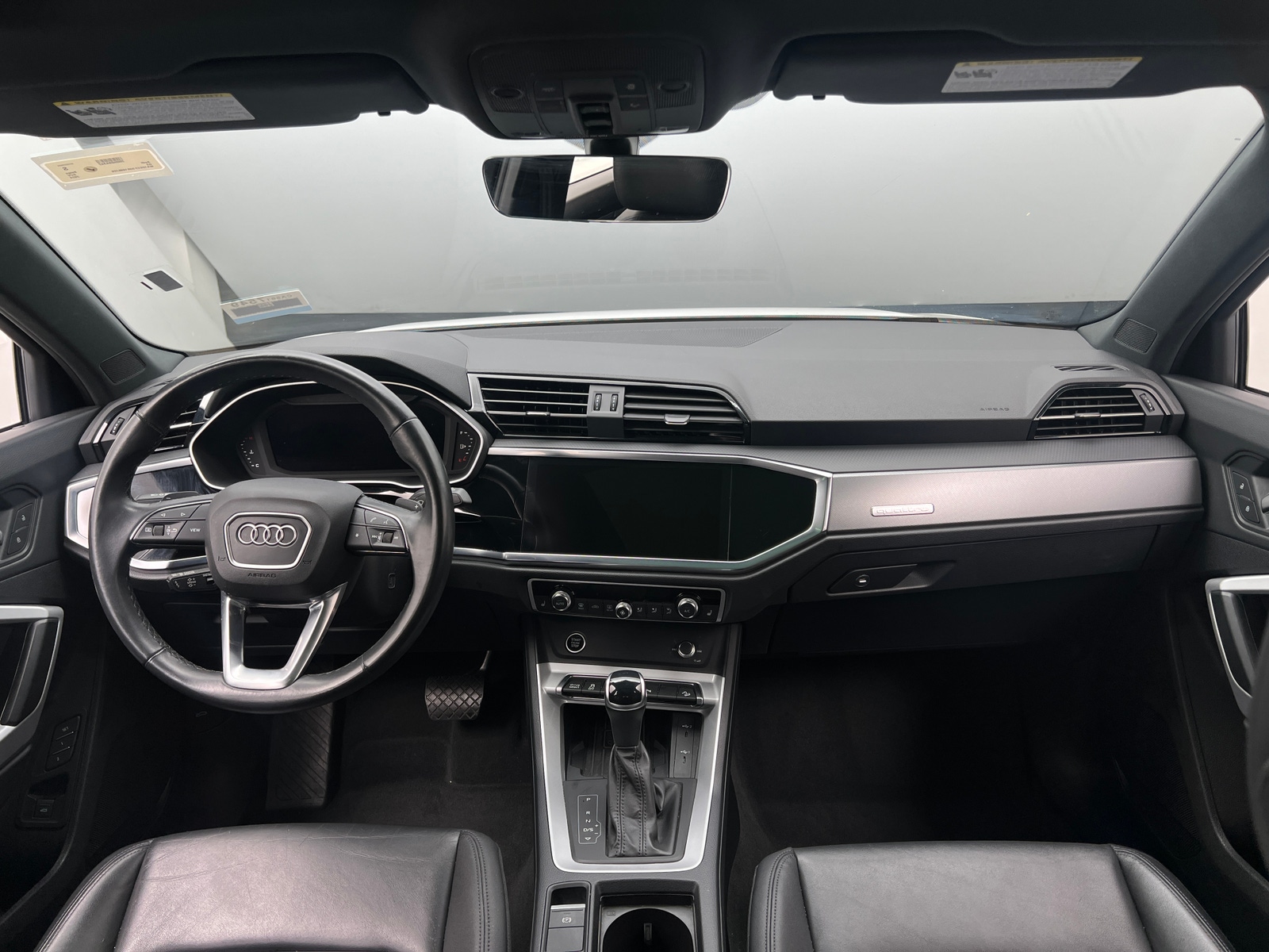 Thumbnail: 2024 Audi Q3 - 2