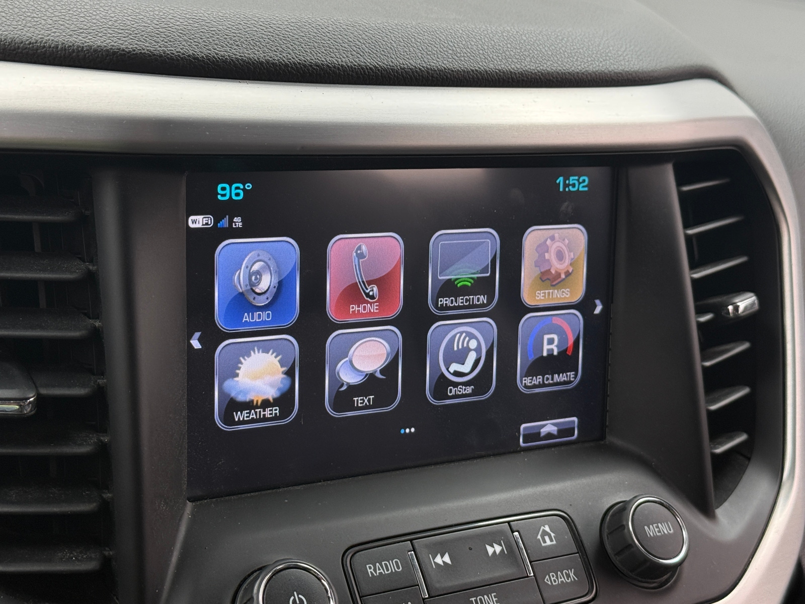 Thumbnail: 2018 GMC Acadia - 3
