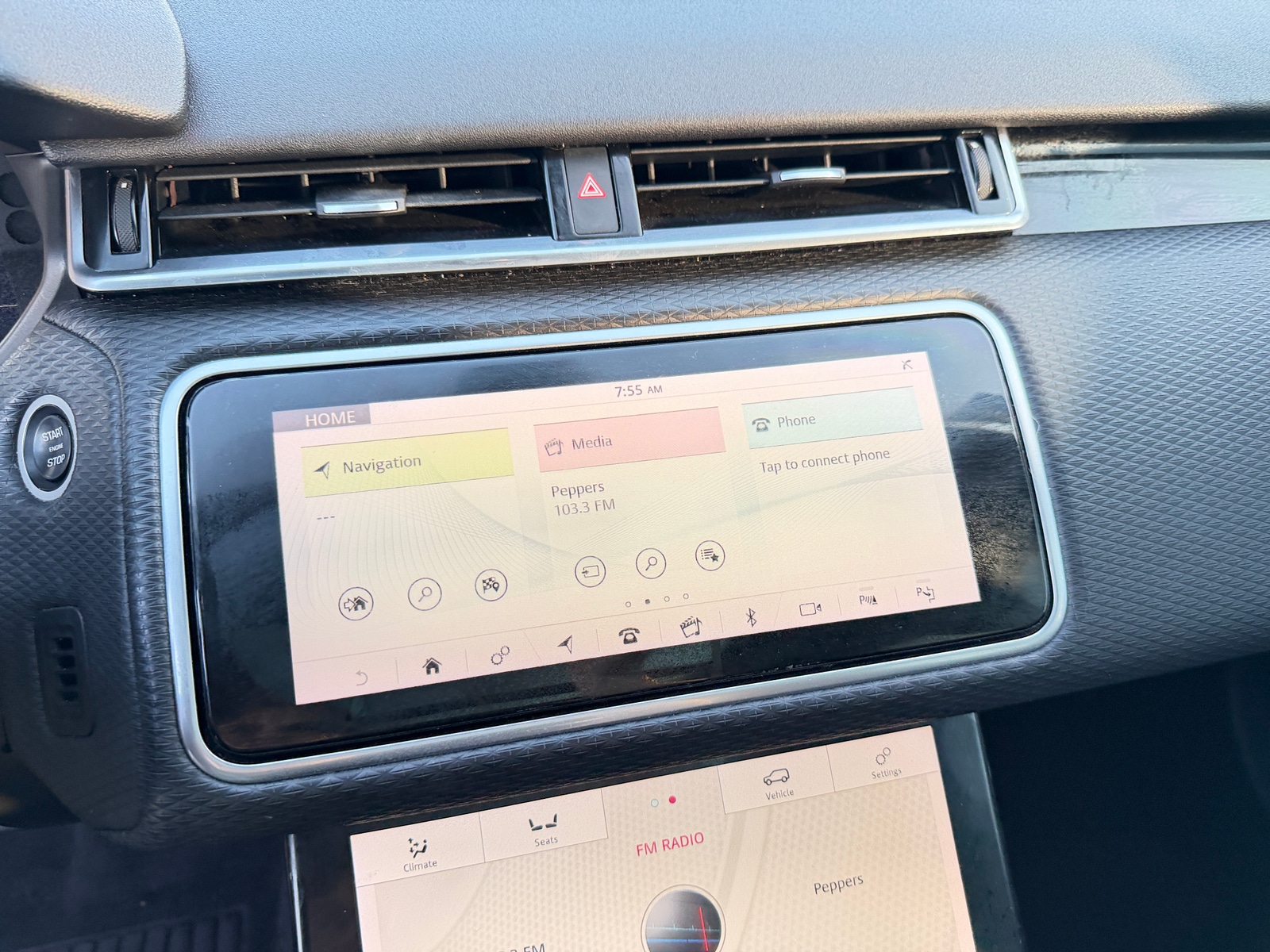 Thumbnail: 2019 Land Rover Range Rover Velar - 3