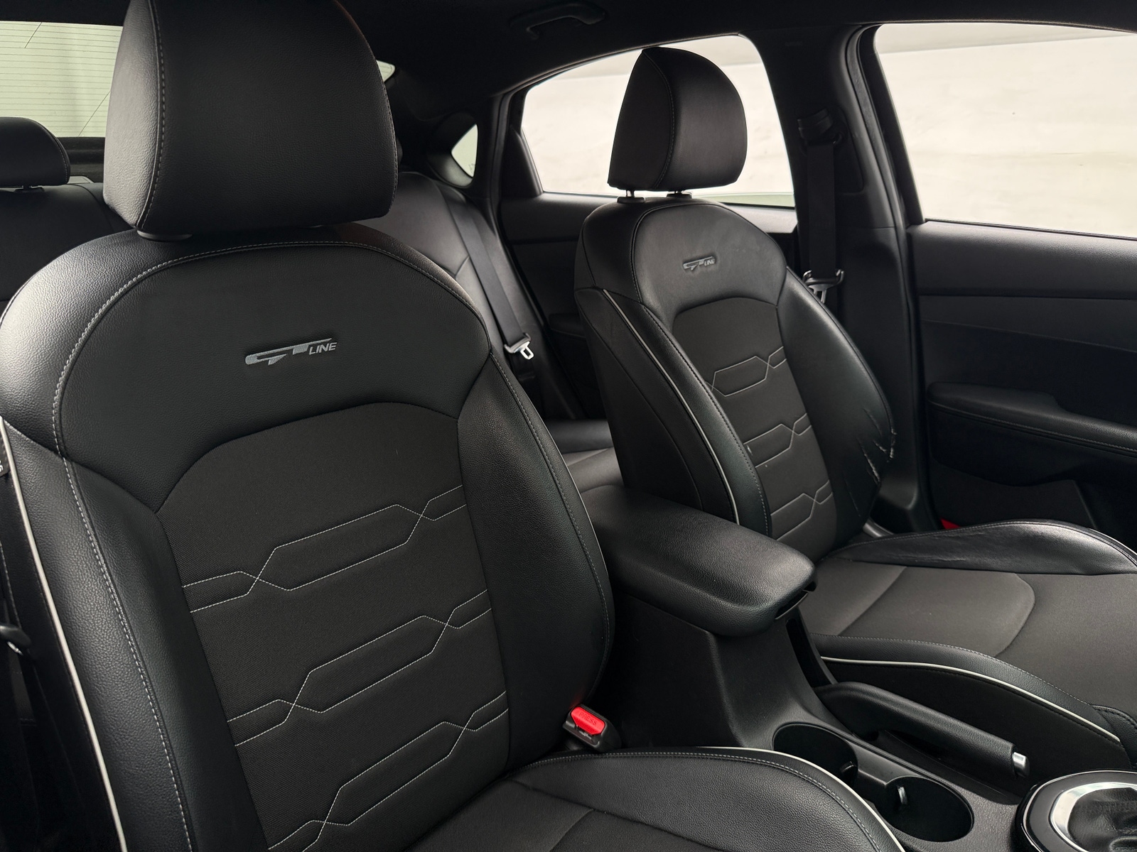 Thumbnail: 2021 Kia Forte - 2