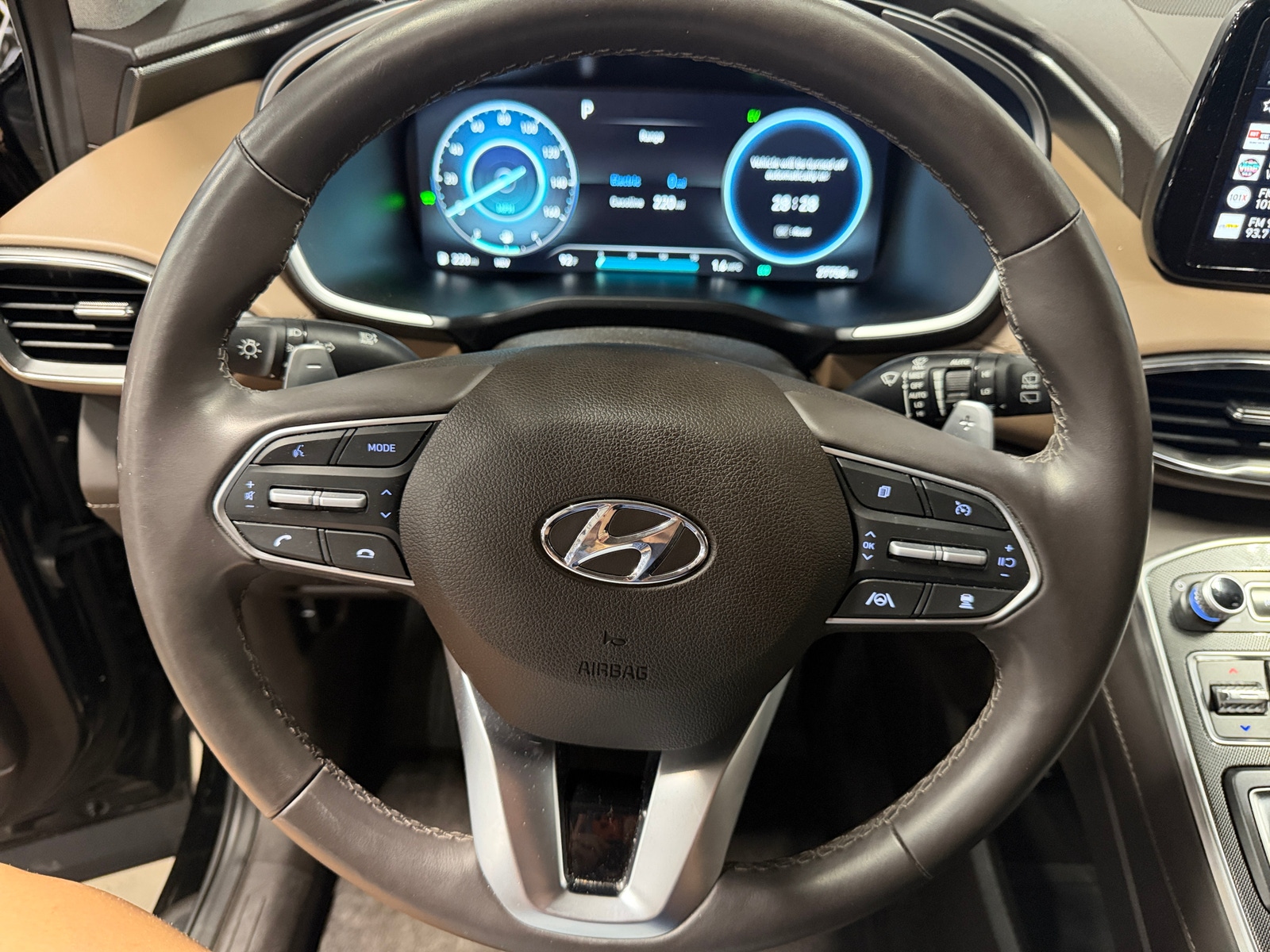 Thumbnail: 2023 Hyundai Santa Fe - 4