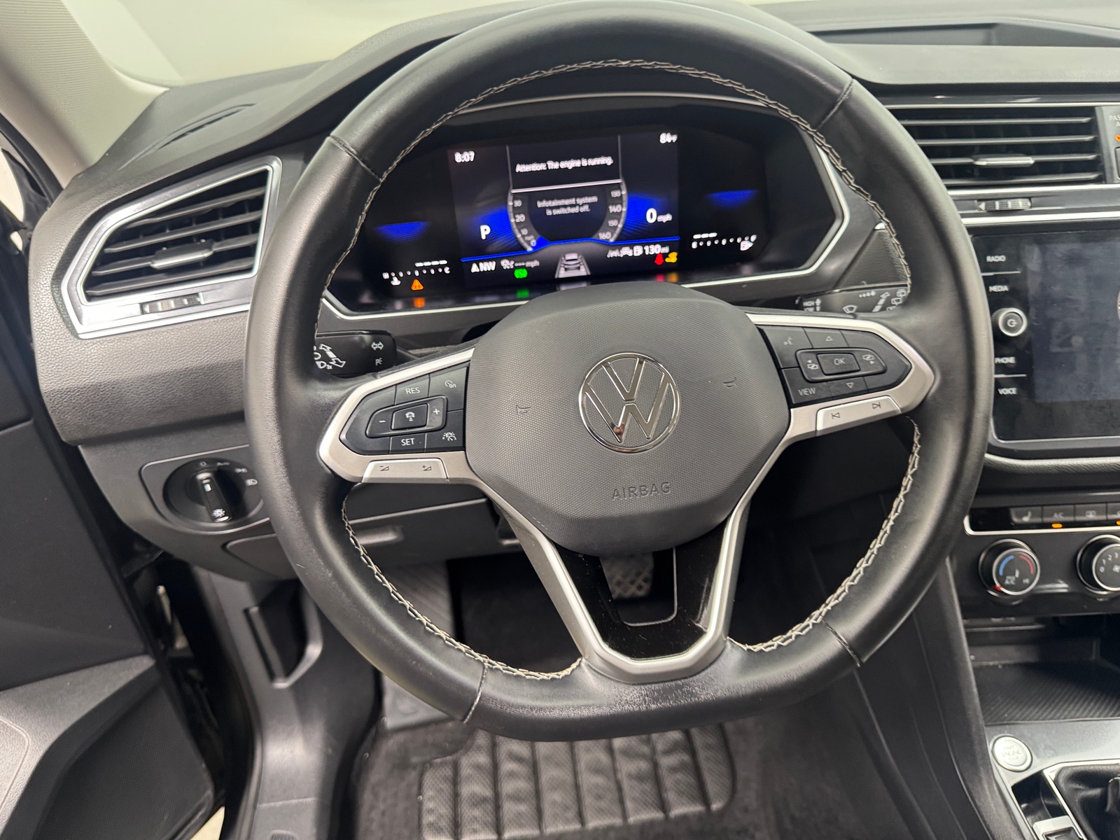 Thumbnail: 2024 Volkswagen Tiguan - 5