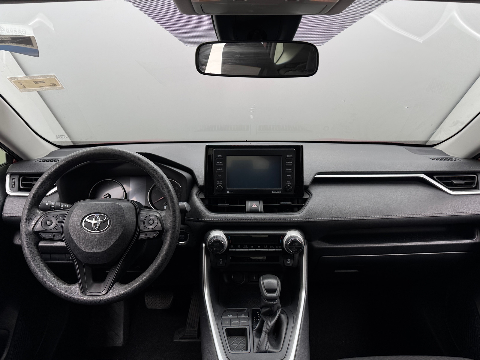 Thumbnail: 2020 Toyota RAV4 - 3