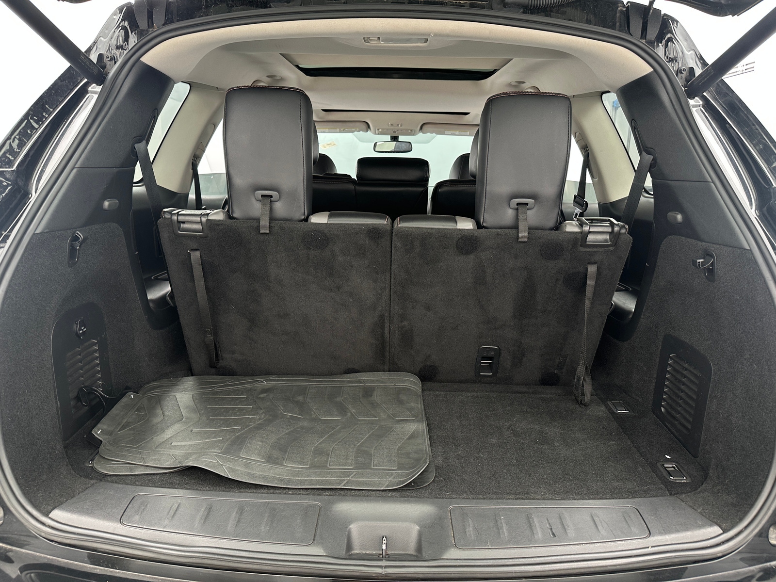 Thumbnail: 2019 Nissan Pathfinder - 6