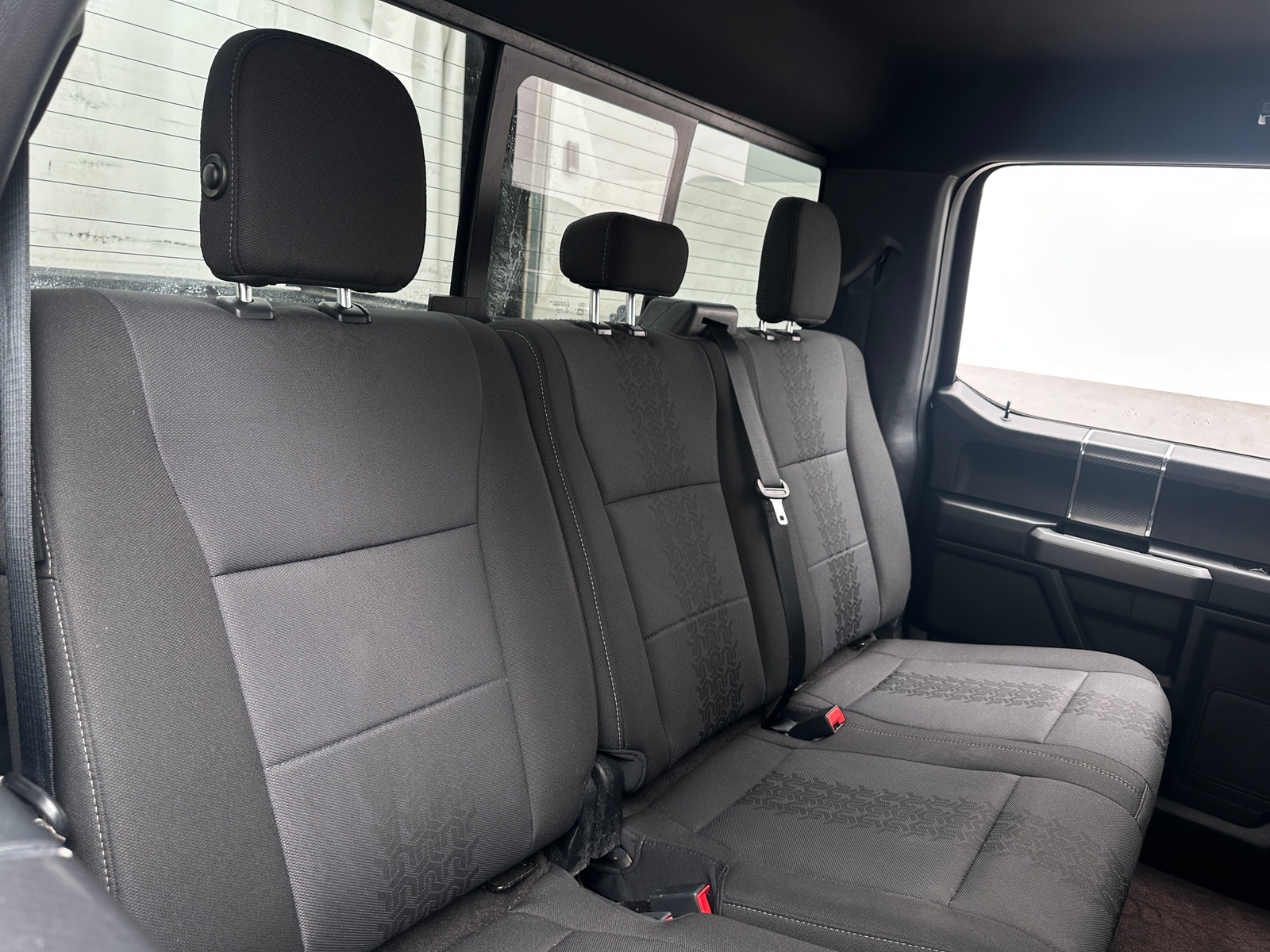 Thumbnail: 2018 Ford Econoline - 6