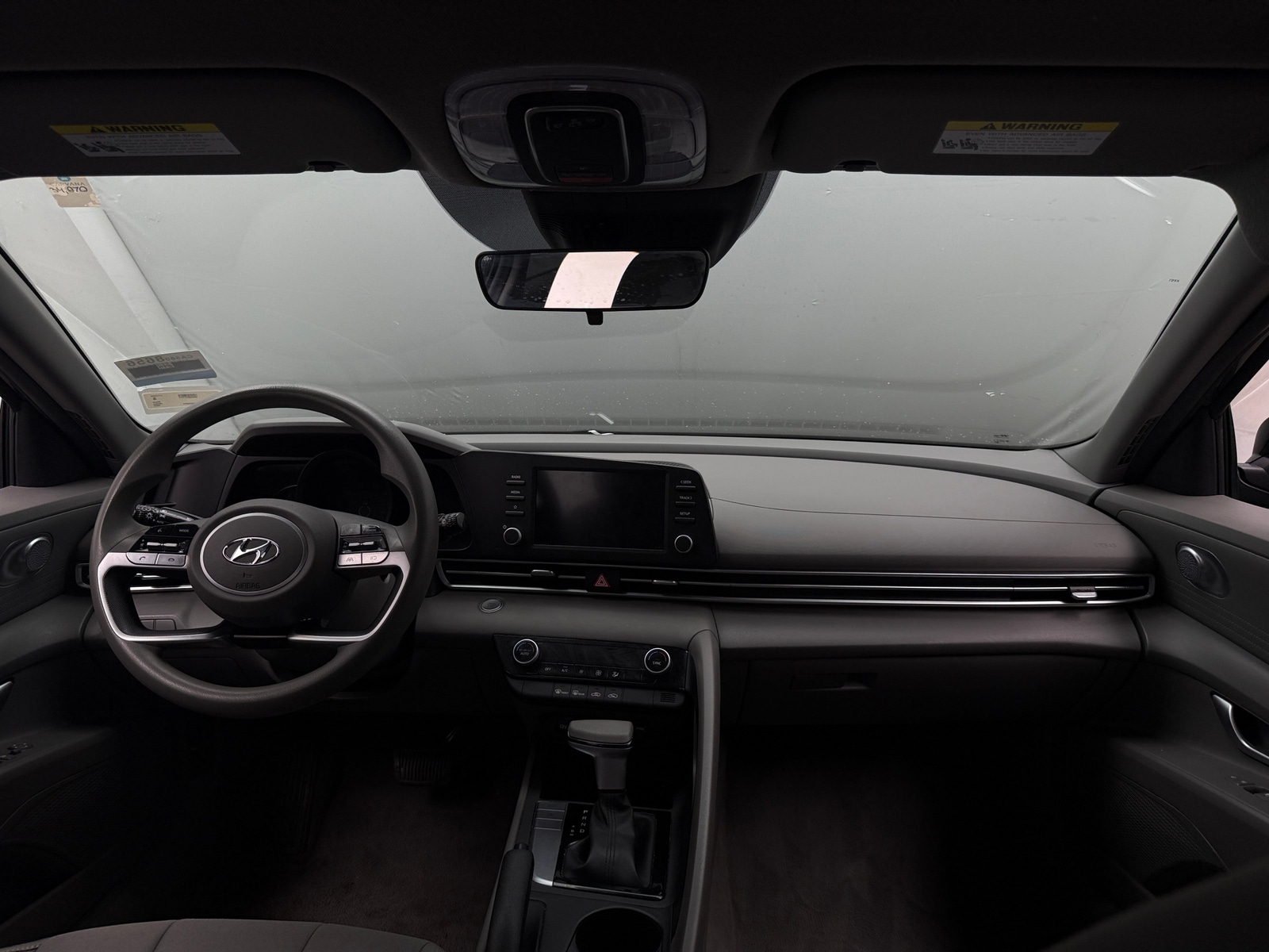 Thumbnail: 2023 Hyundai Elantra - 3