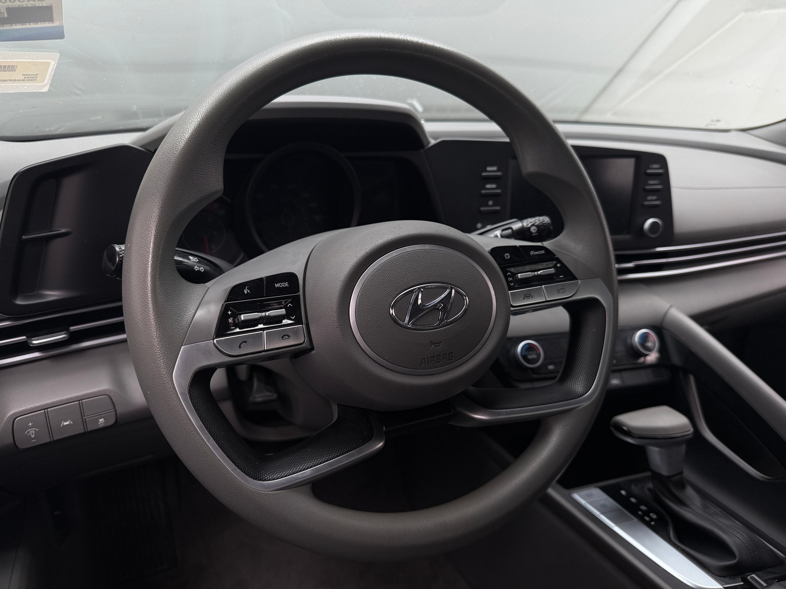 Thumbnail: 2023 Hyundai Elantra - 5