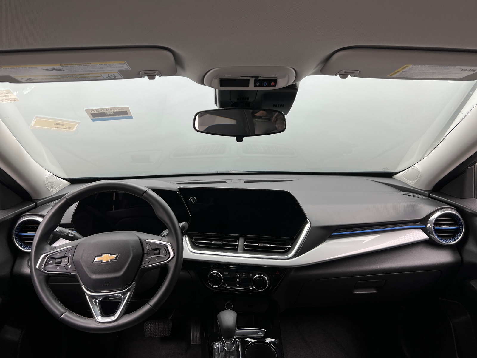 Thumbnail: 2025 Chevrolet Trax - 2