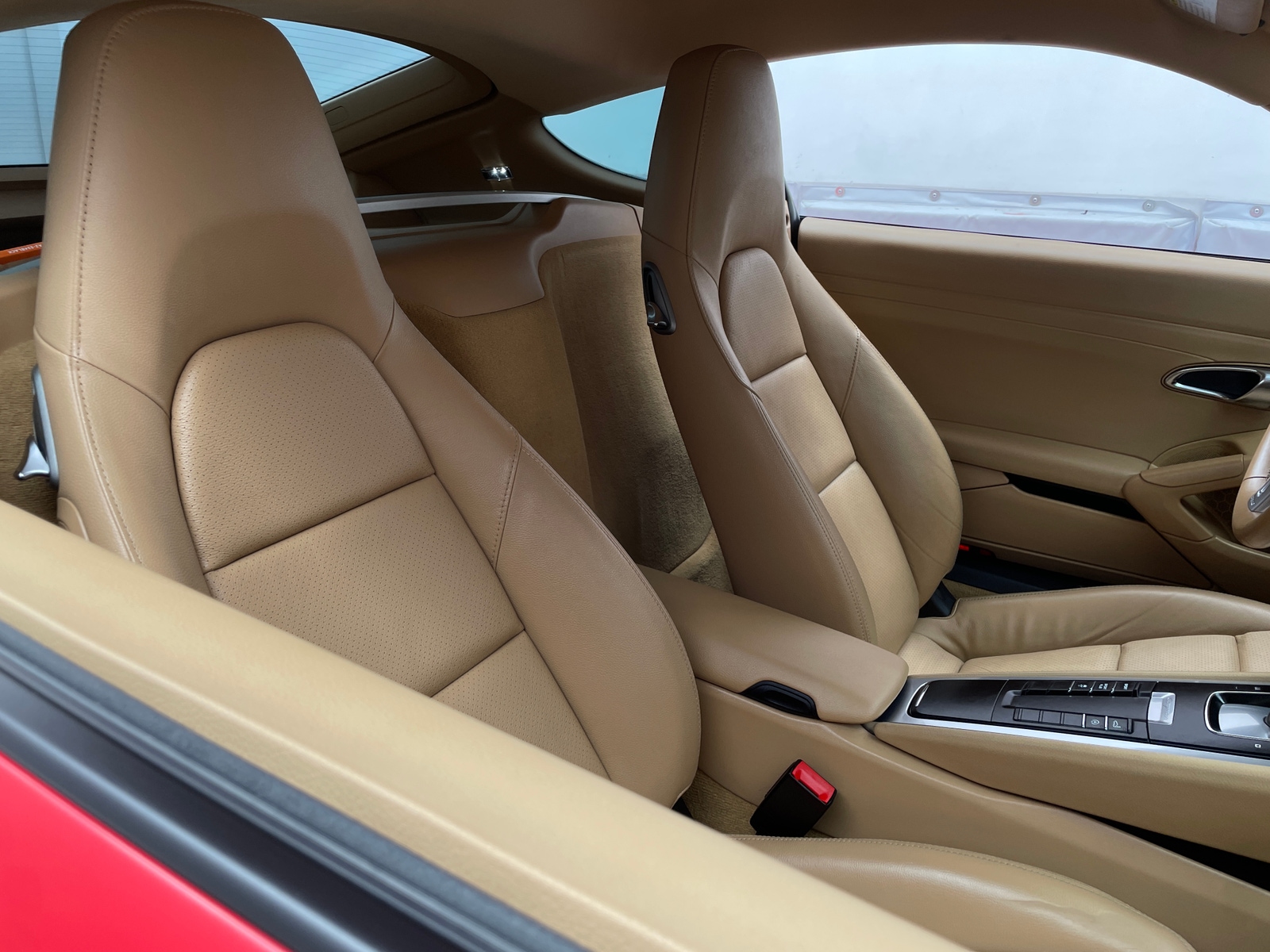 Thumbnail: 2014 Porsche Cayman - 2