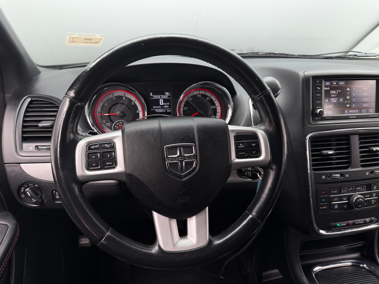 Thumbnail: 2018 Dodge Grand Caravan - 4