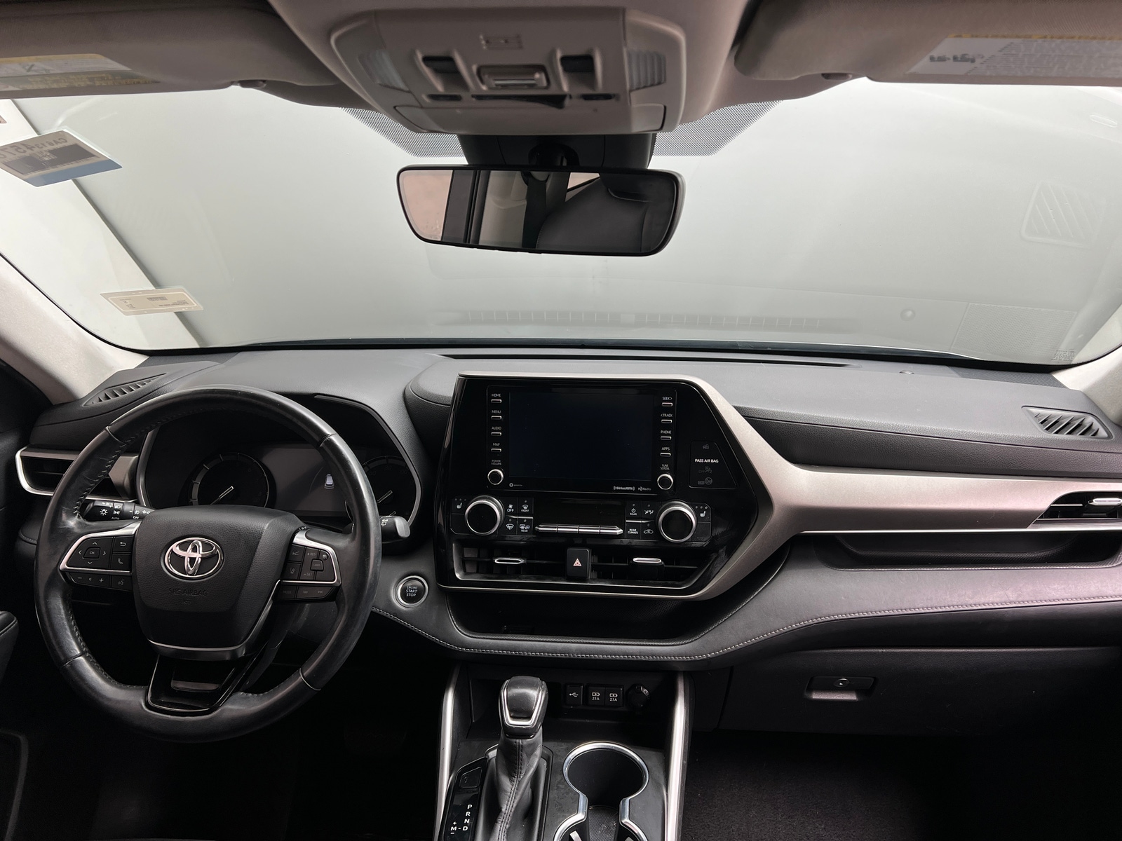 Thumbnail: 2020 Toyota Highlander - 2