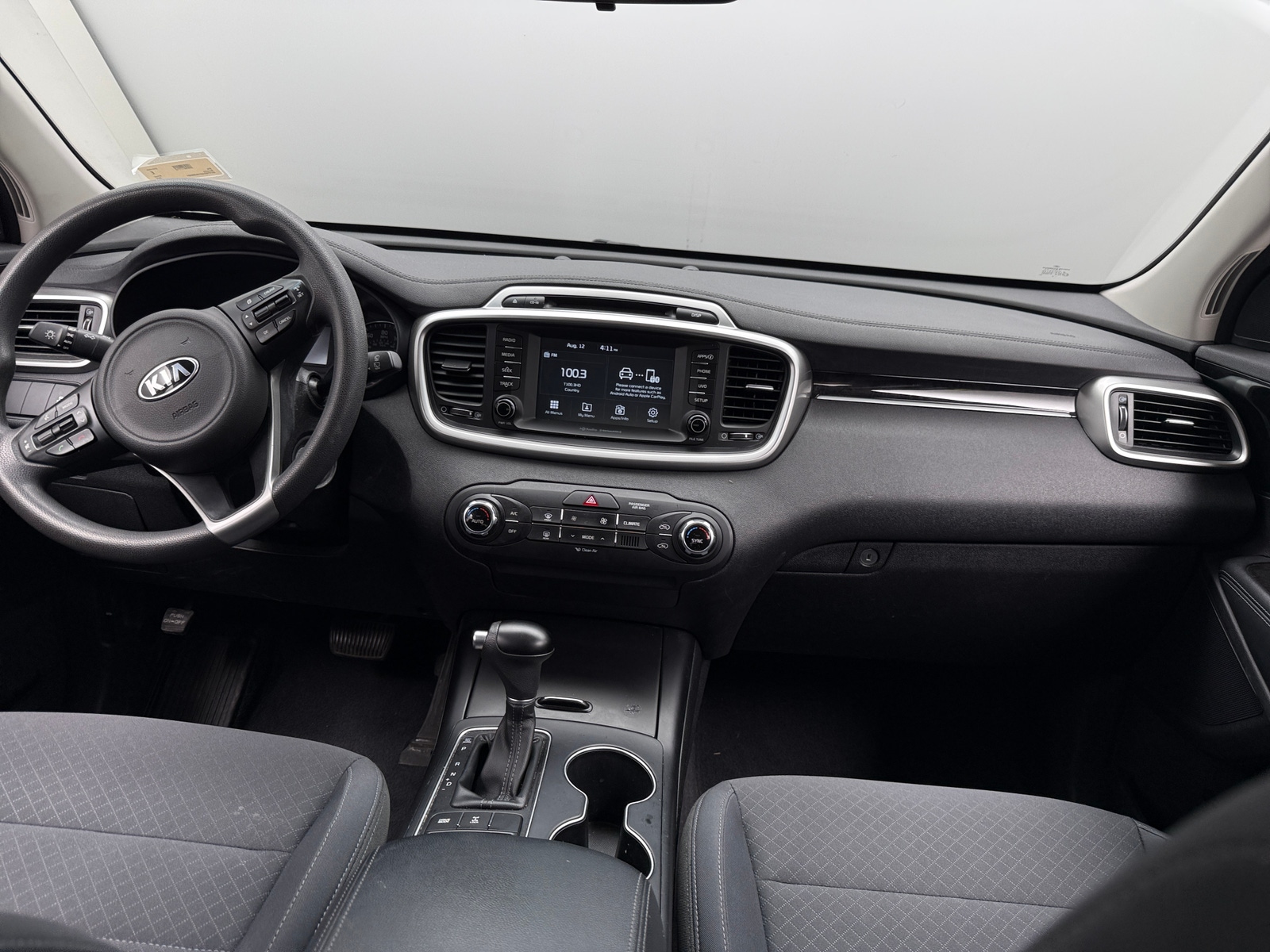 Thumbnail: 2018 Kia Sorento - 3