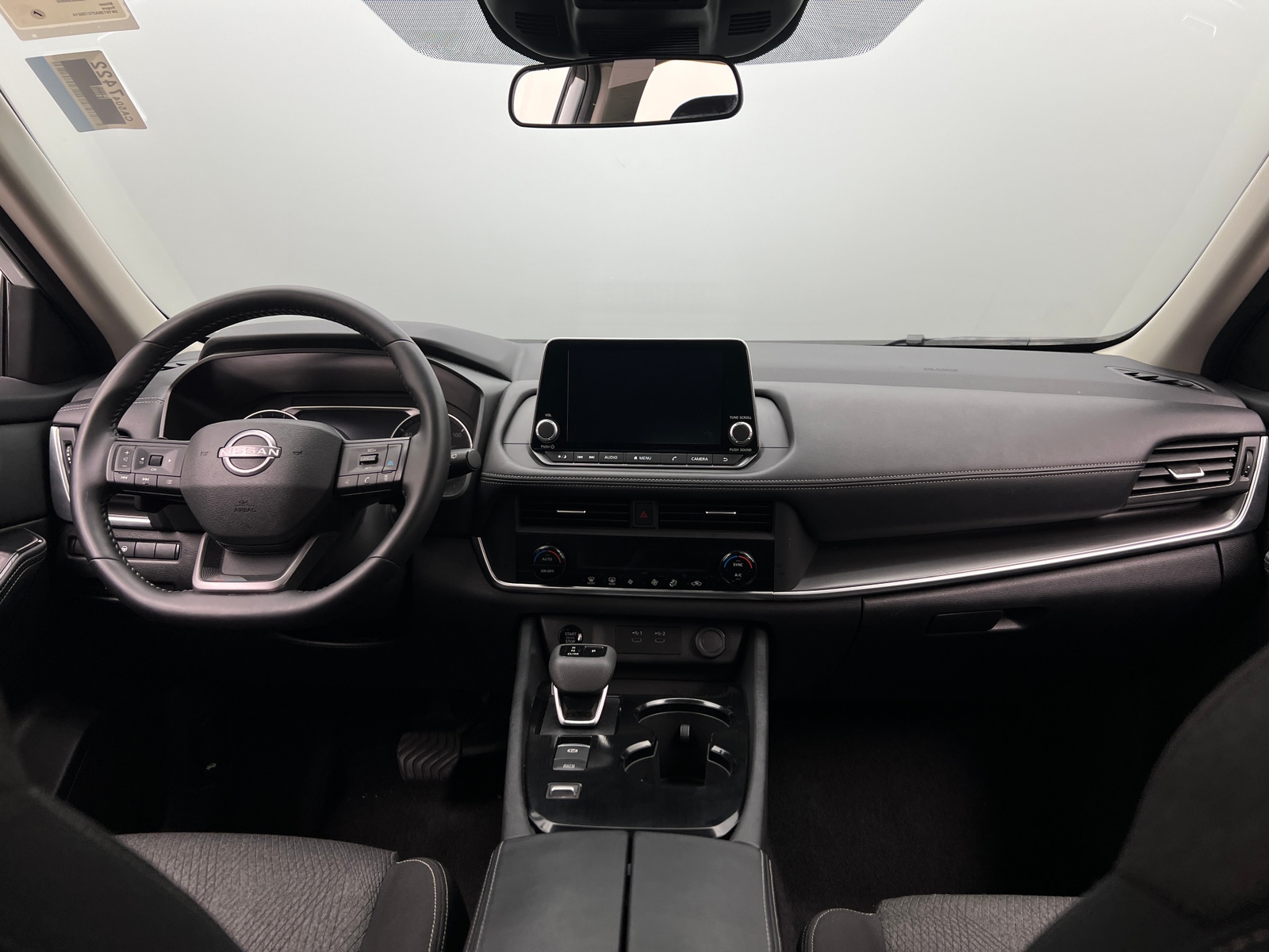 Thumbnail: 2026 Nissan Rogue - 3
