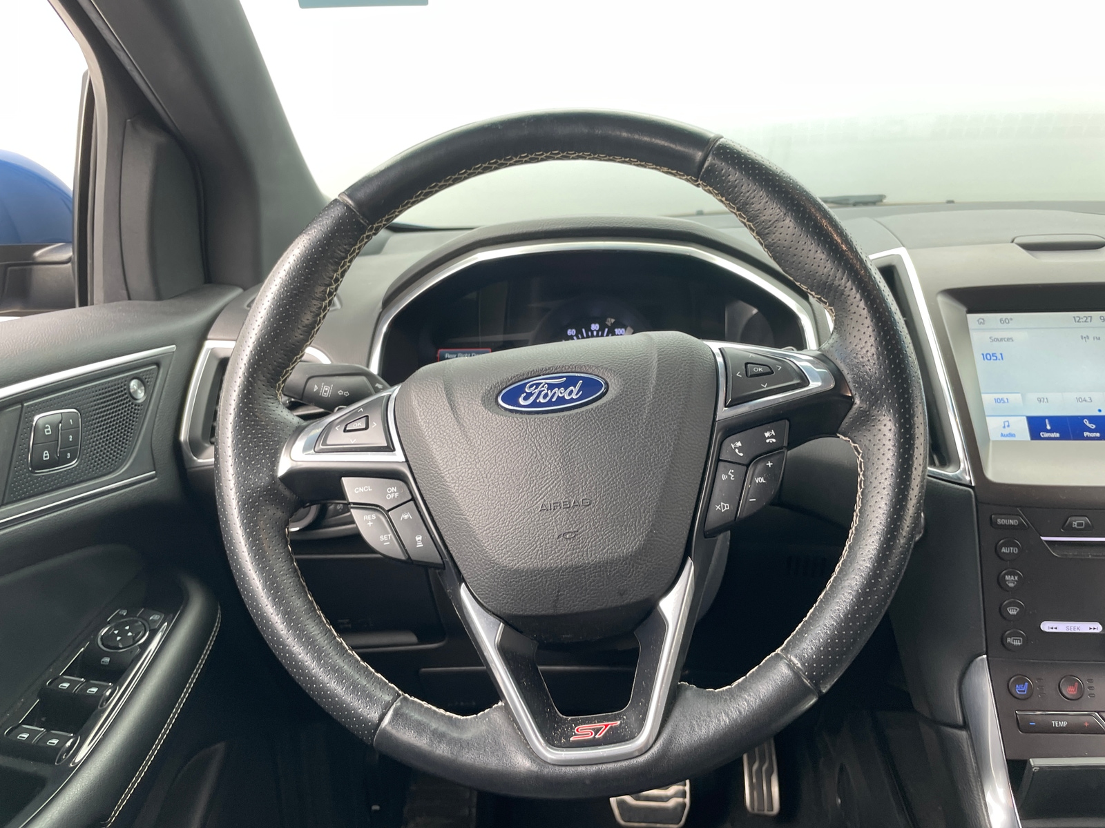 Thumbnail: 2019 Ford Edge - 4