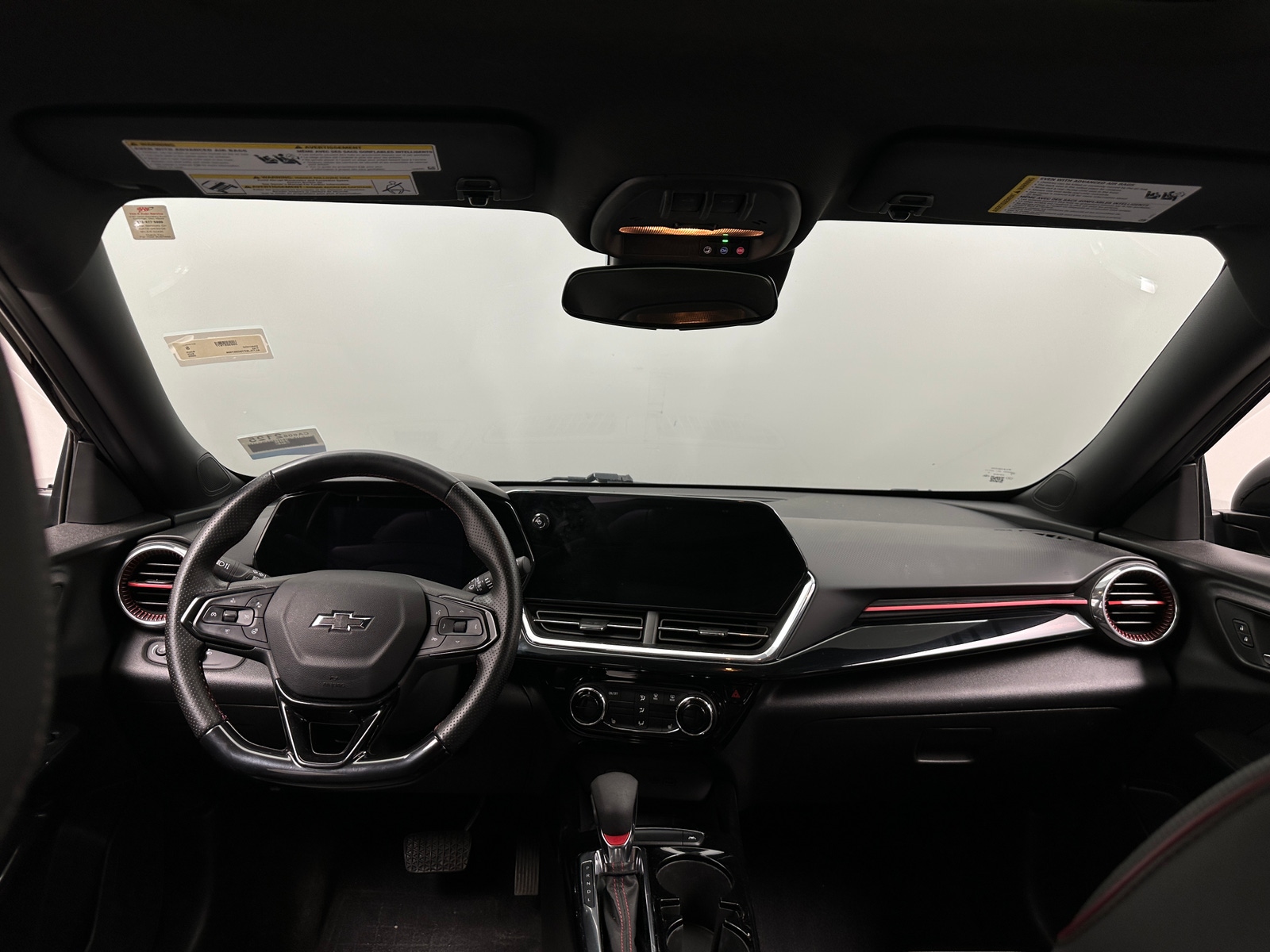 Thumbnail: 2025 Chevrolet Trax - 2