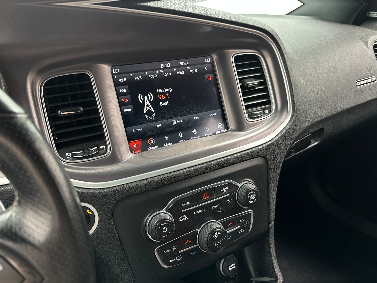 Thumbnail: 2019 Dodge Charger - 4