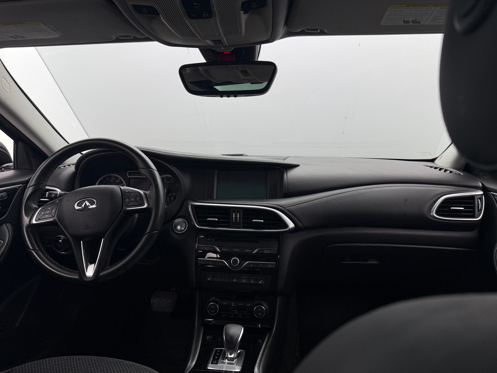 Thumbnail: 2019 INFINITI QX30 - 2