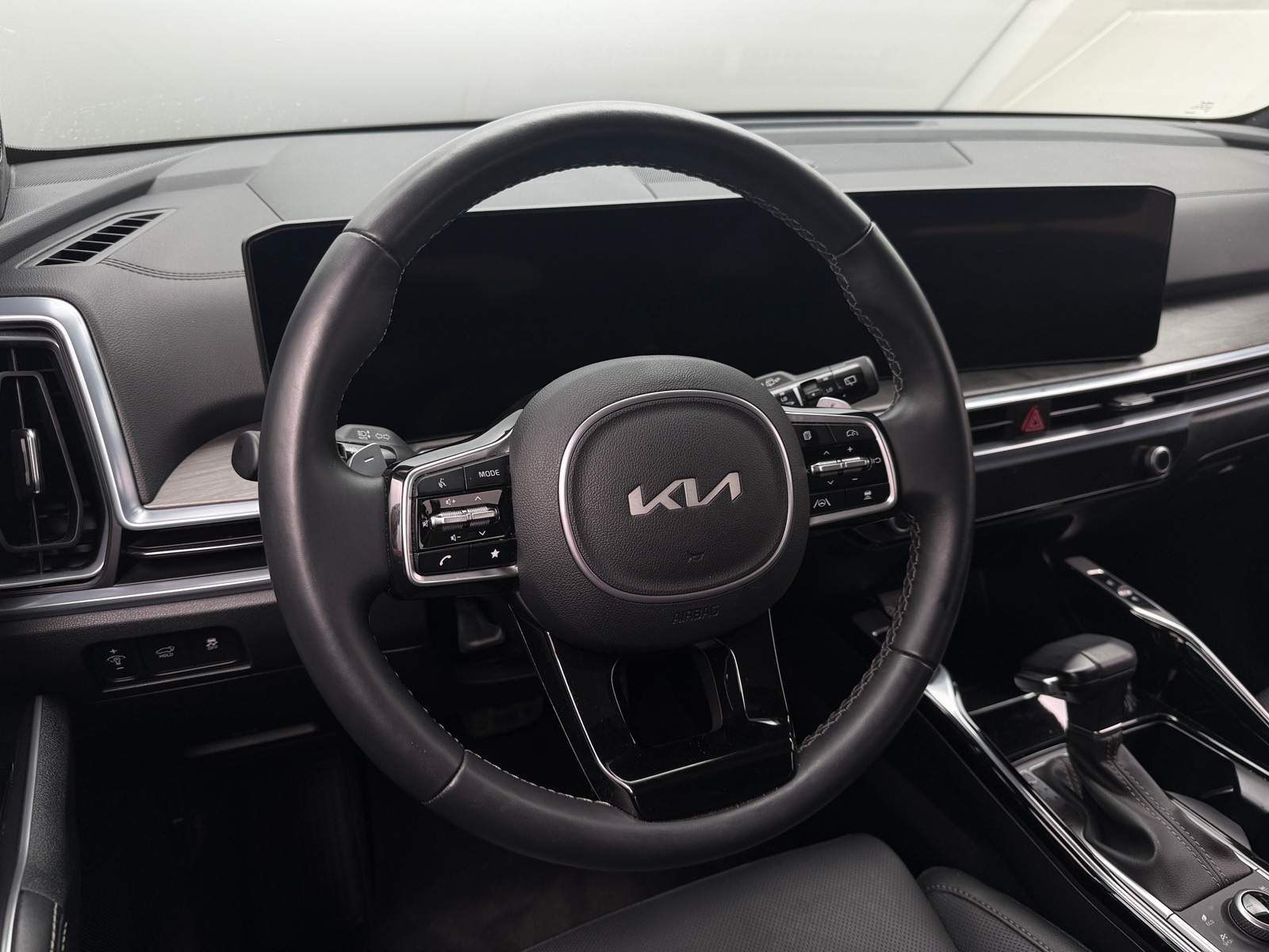 Thumbnail: 2025 Kia Sorento - 4