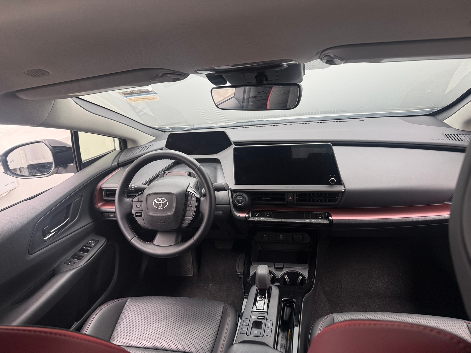 Thumbnail: 2024 Toyota Prius Prime - 2