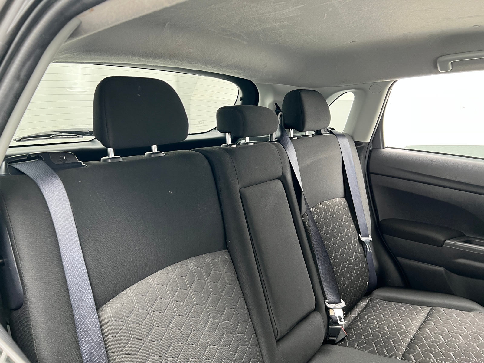 Thumbnail: 2022 Mitsubishi Outlander Sport - 6