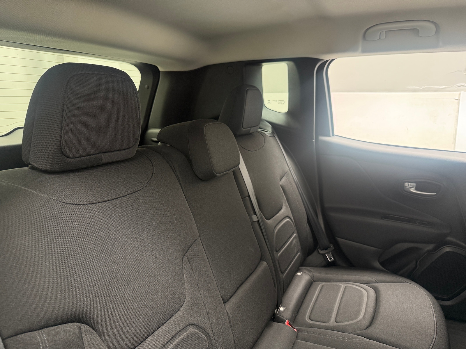 Thumbnail: 2022 Jeep Renegade - 6