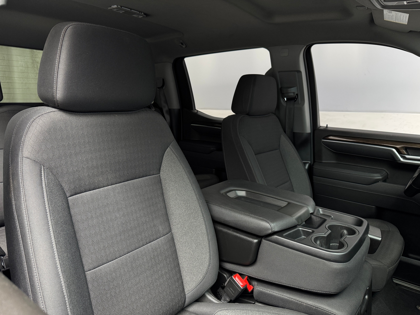 Thumbnail: 2026 Chevrolet Silverado 1500 - 2