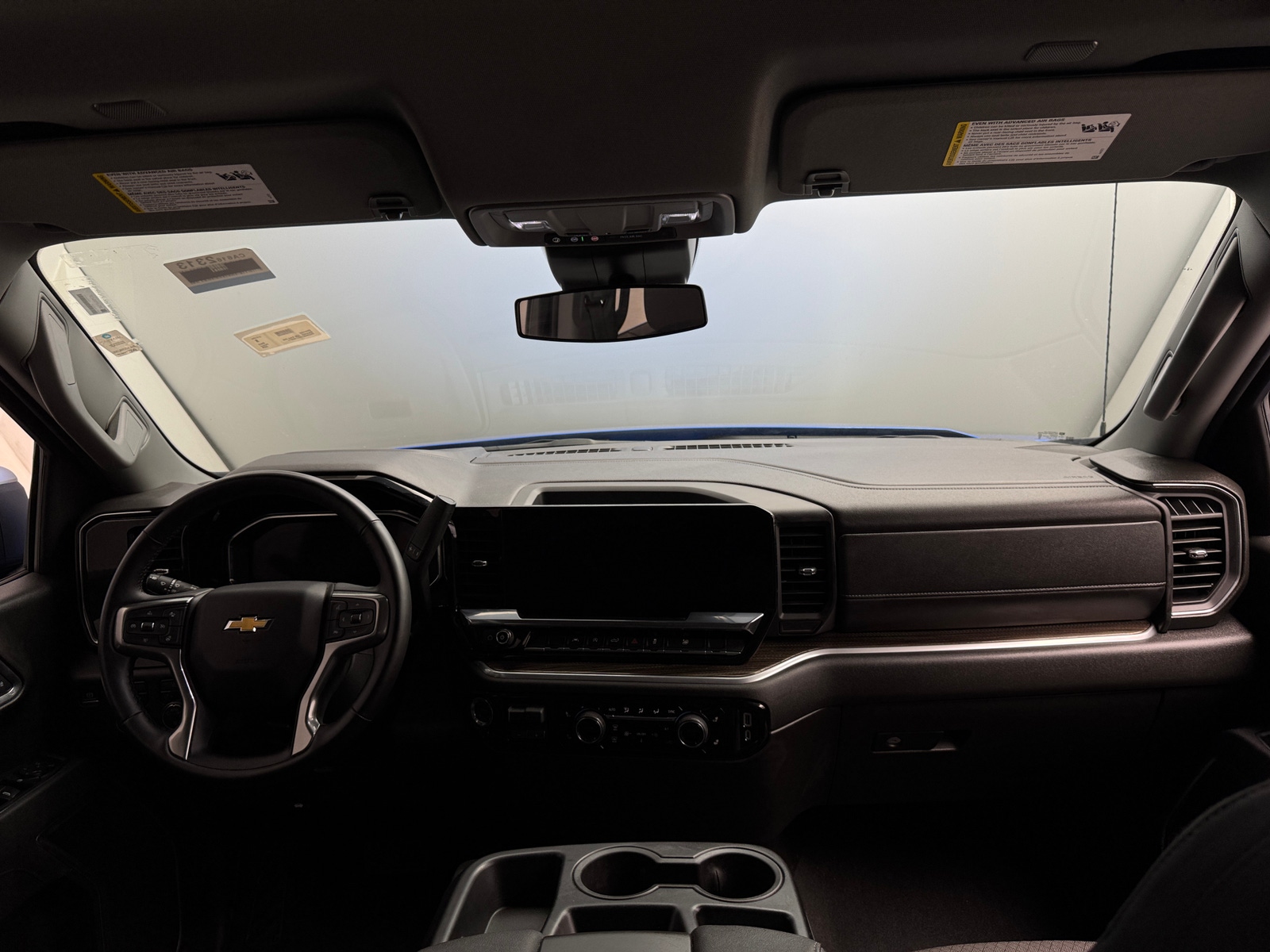 Thumbnail: 2026 Chevrolet Silverado 1500 - 3