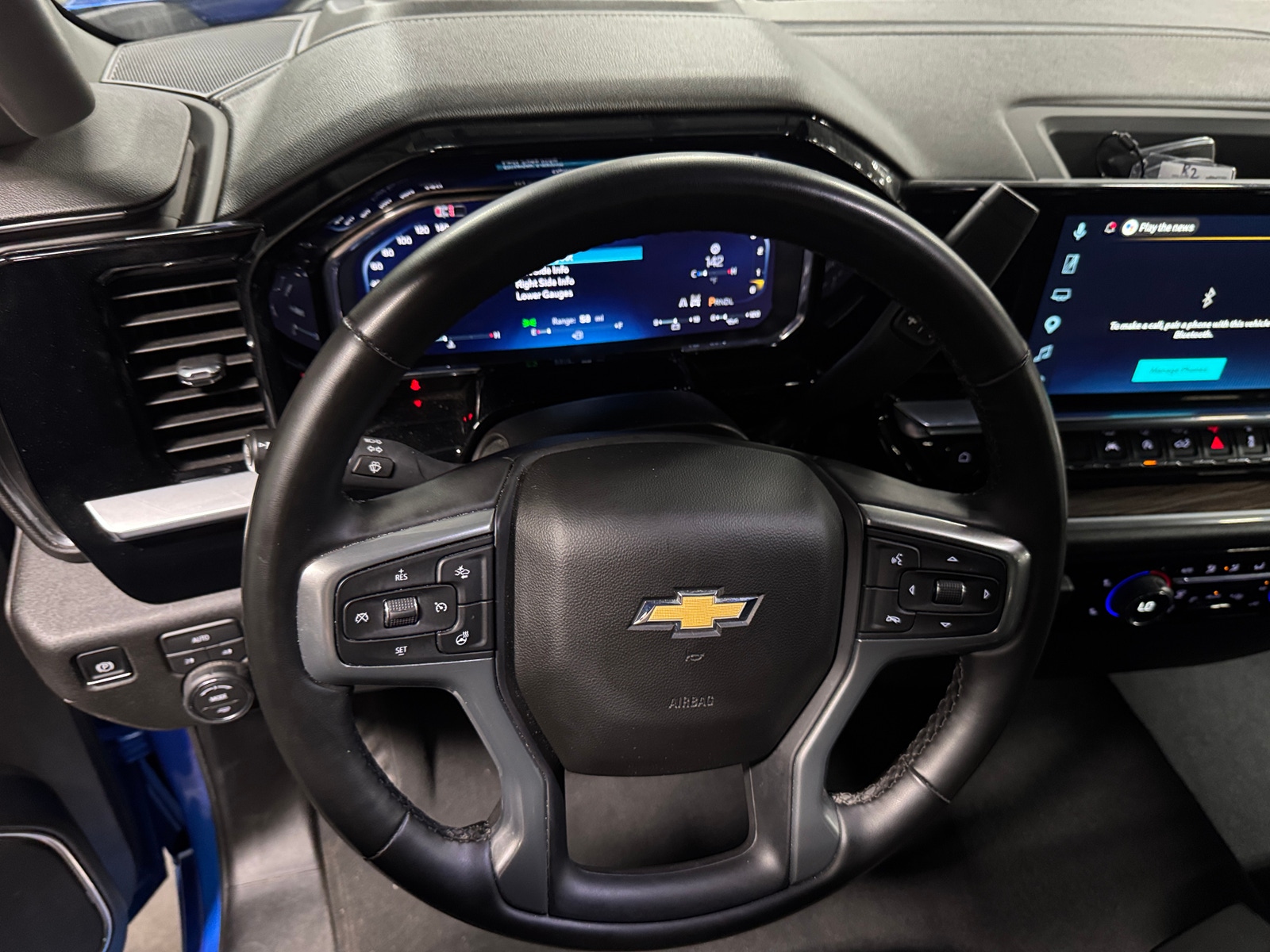 Thumbnail: 2026 Chevrolet Silverado 1500 - 5
