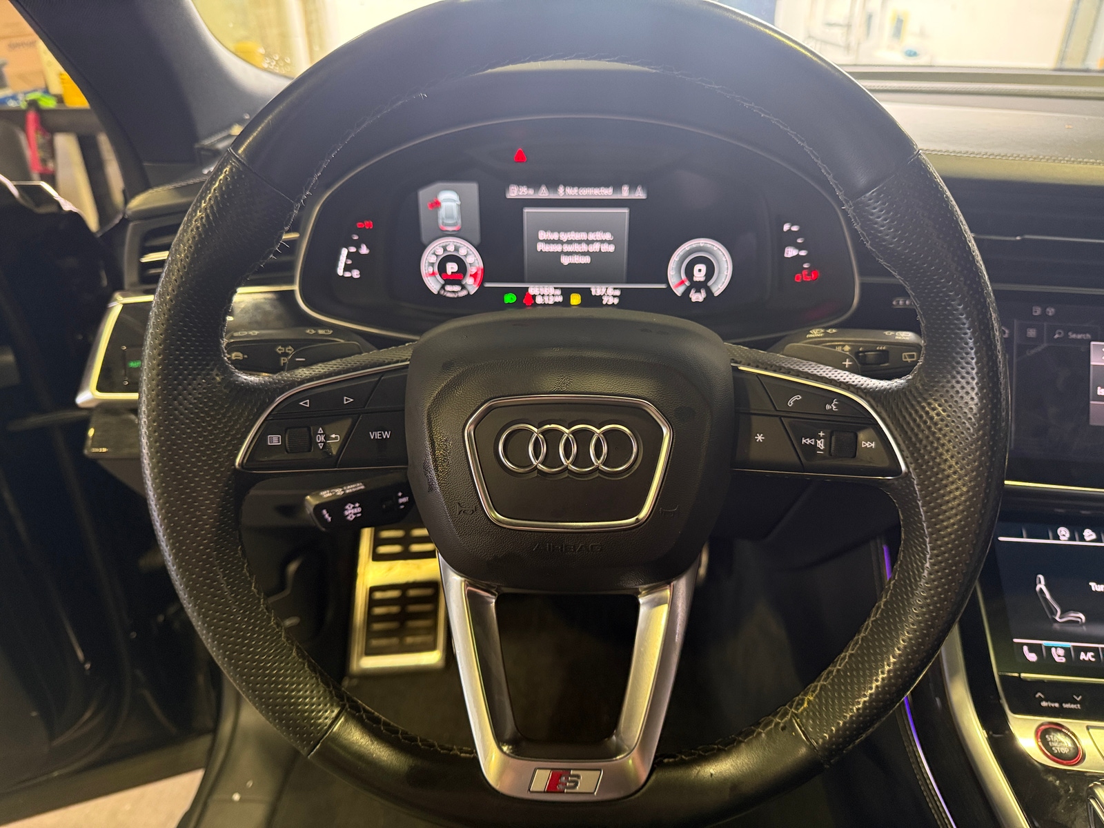 Thumbnail: 2021 Audi SQ8 - 4