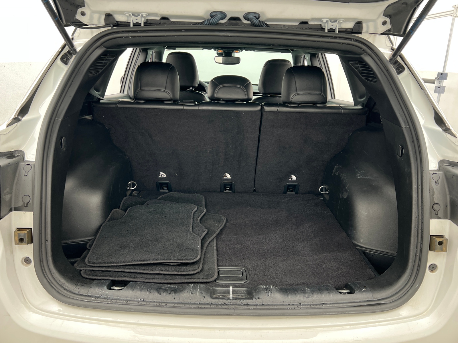 Thumbnail: 2023 Jeep Compass - 6