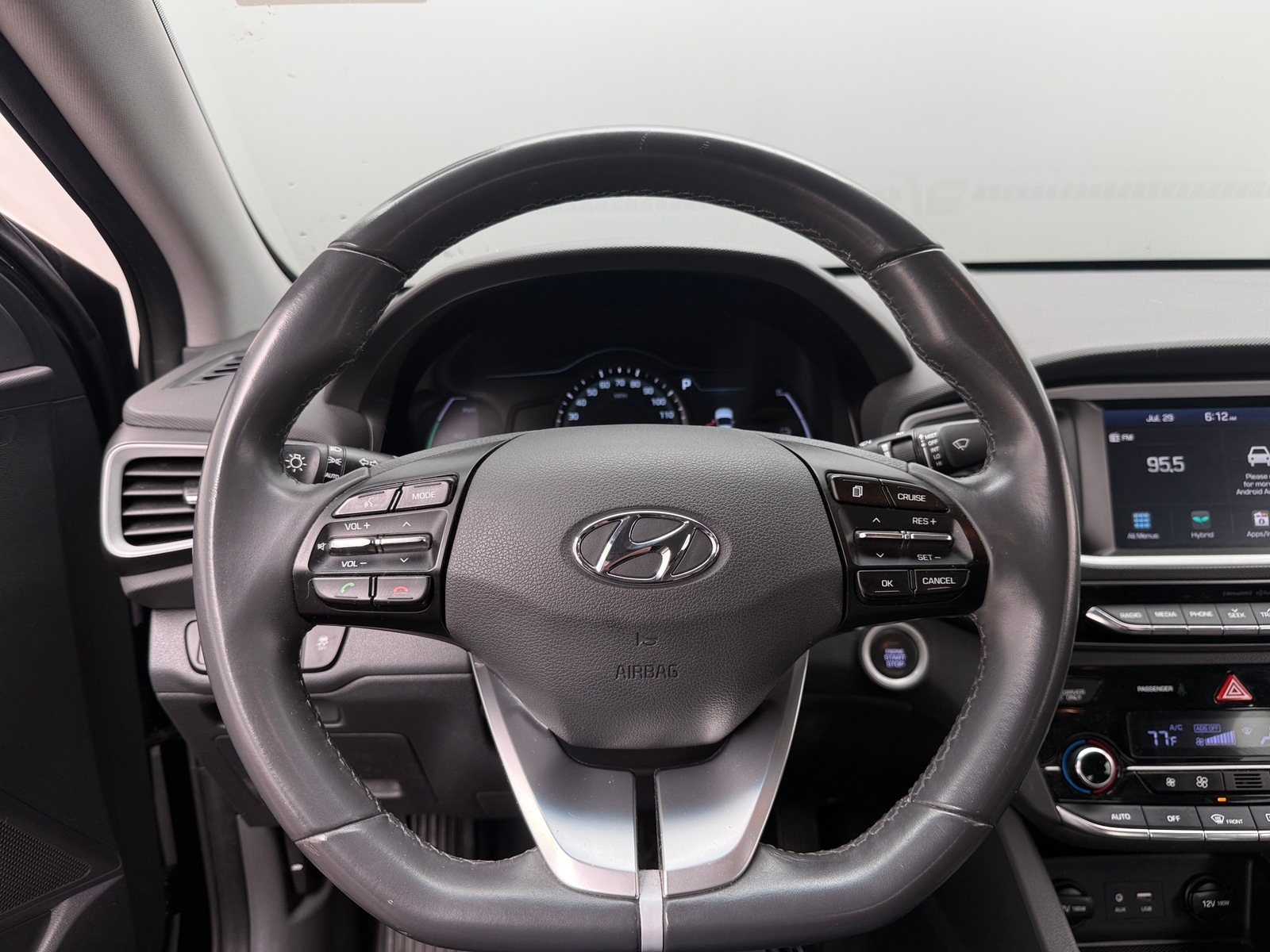 Thumbnail: 2017 Hyundai Ioniq - 5