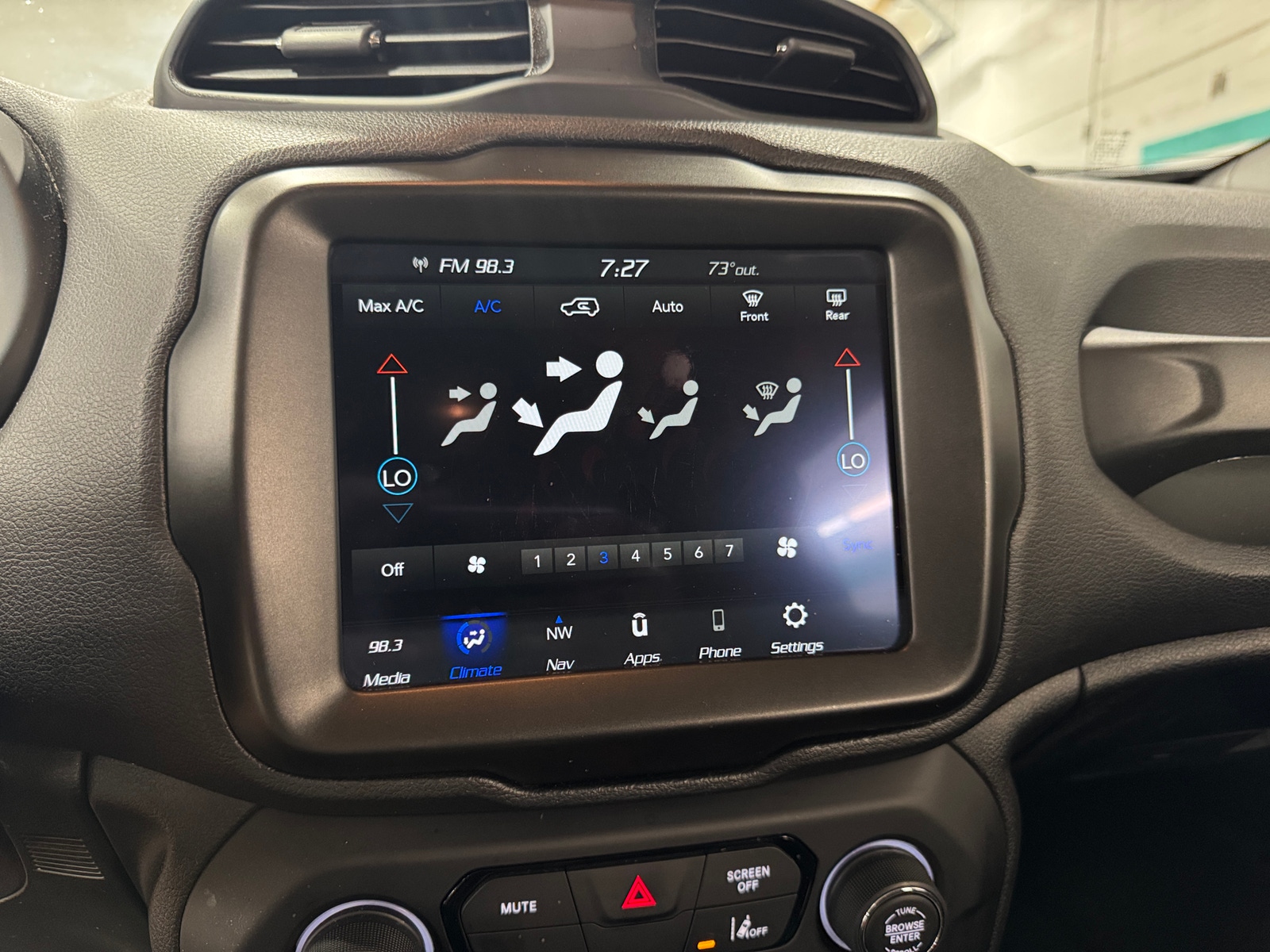 Thumbnail: 2023 Jeep Renegade - 4