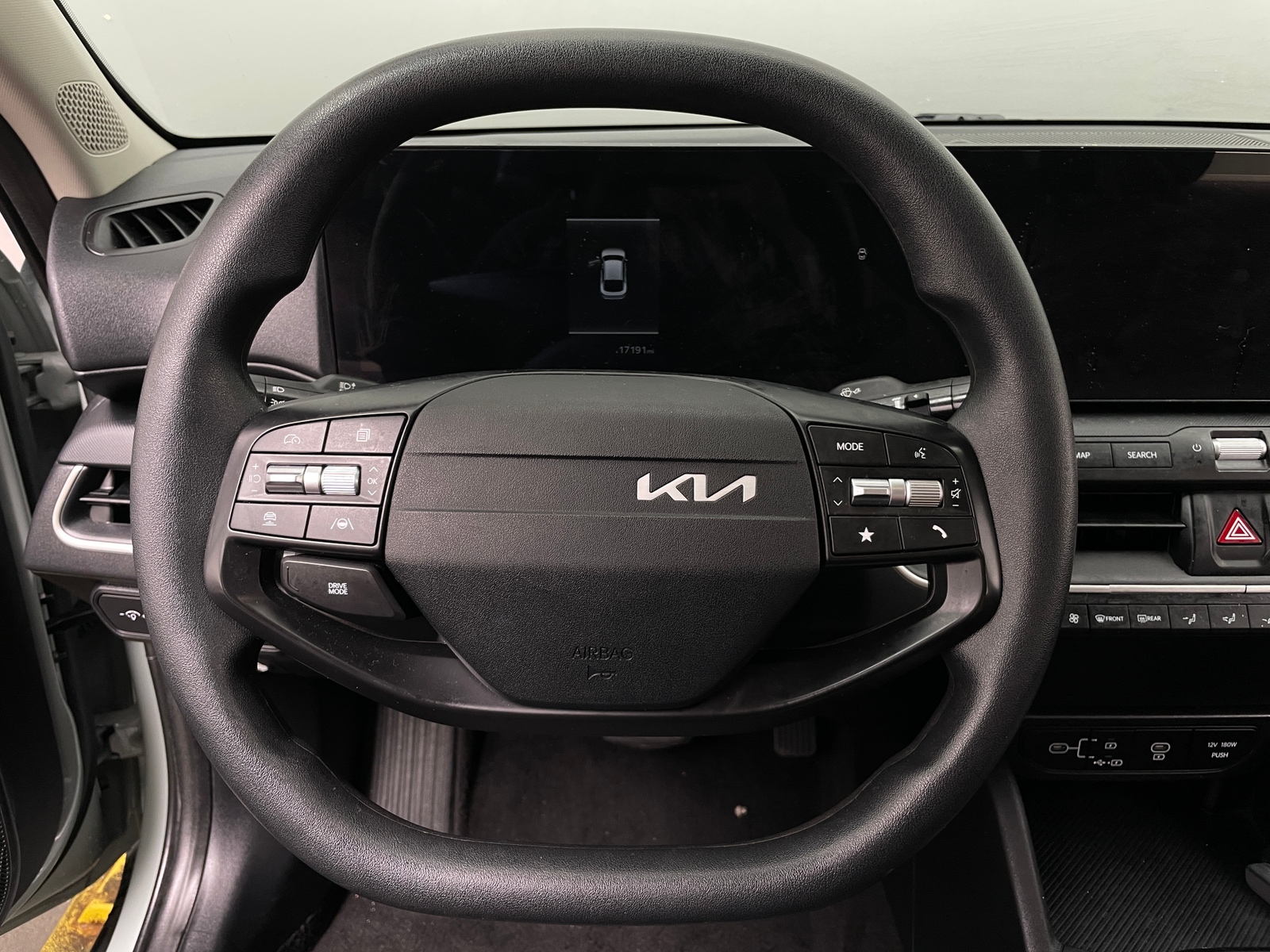 Thumbnail: 2025 Kia K4 - 5