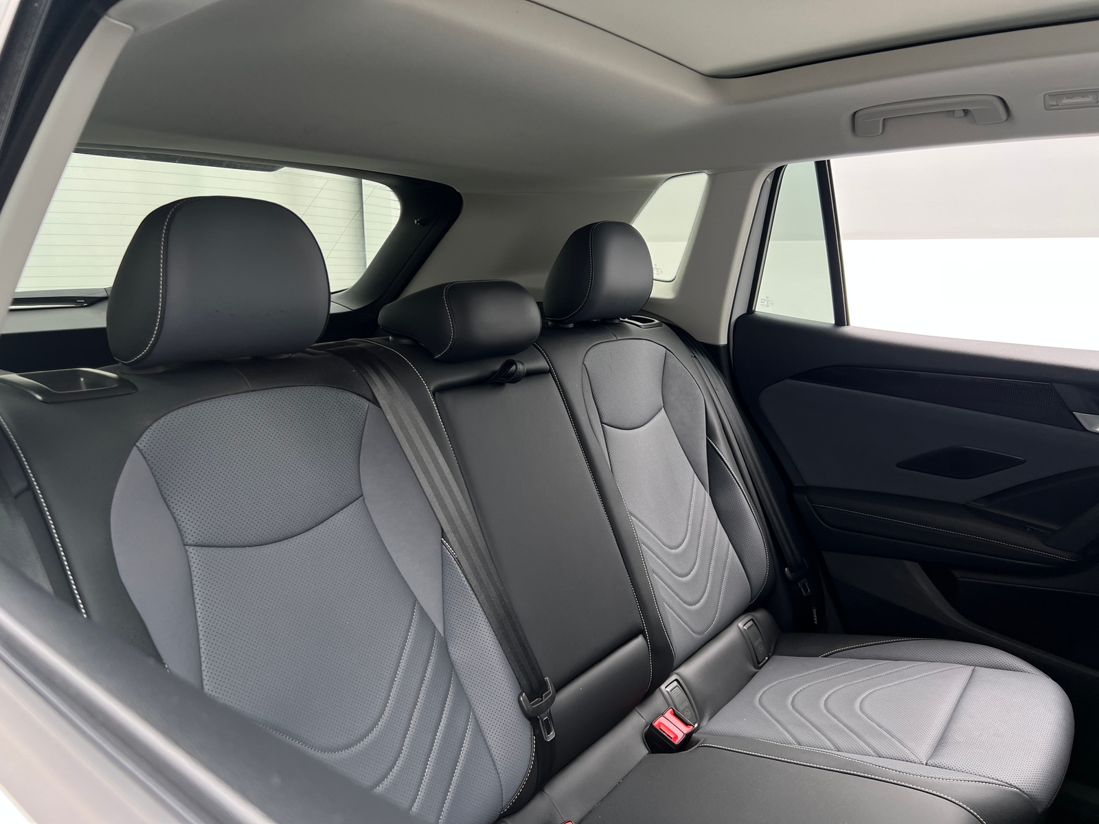 Thumbnail: 2026 Volkswagen Tiguan - 5