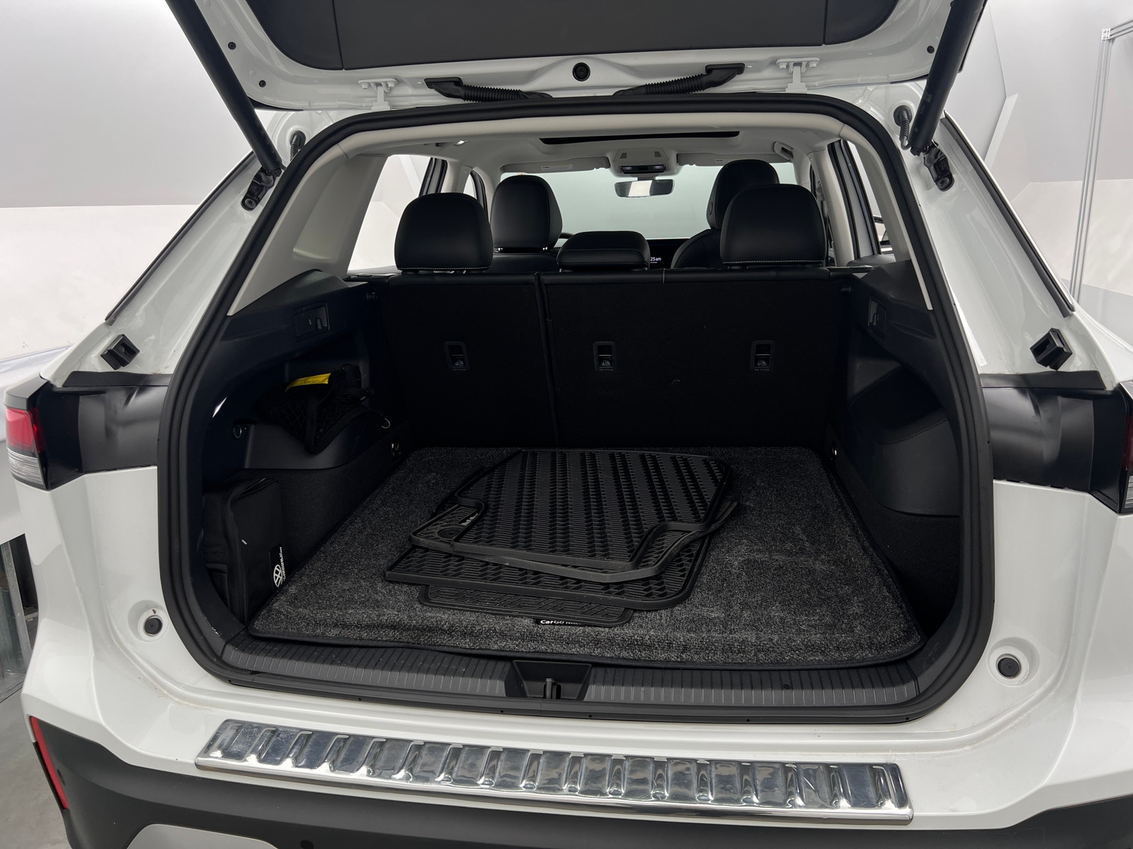 Thumbnail: 2026 Volkswagen Tiguan - 6