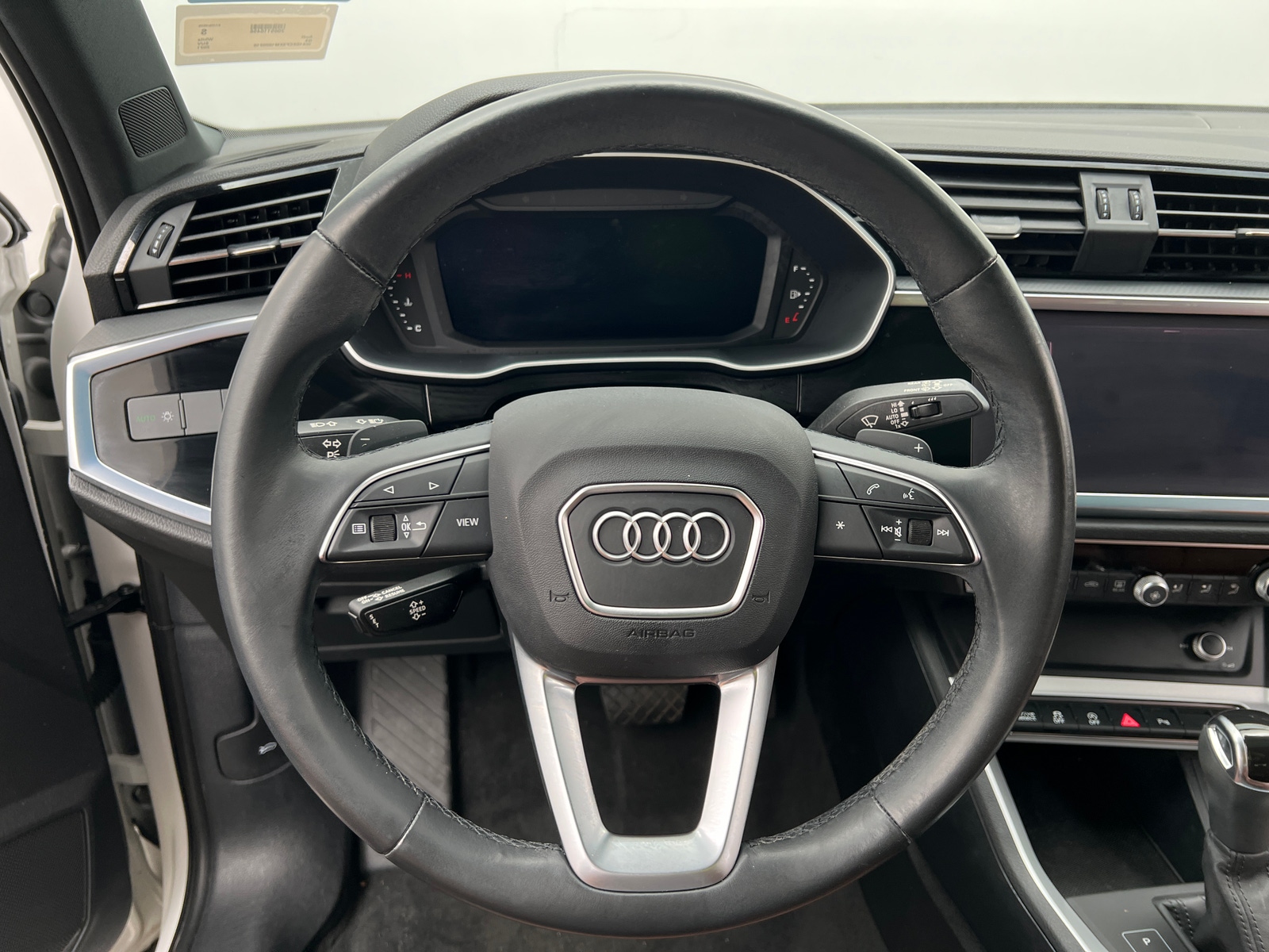 Thumbnail: 2021 Audi Q3 - 4