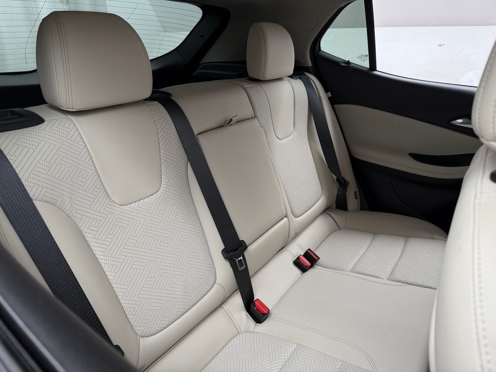 Thumbnail: 2022 Buick Encore GX - 5