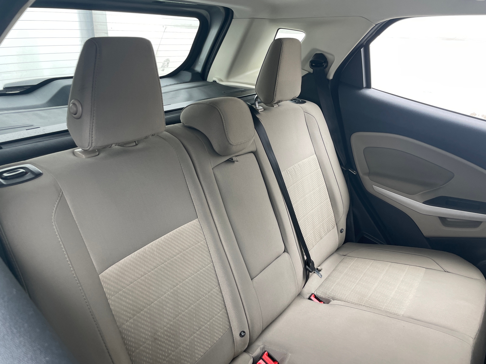 Thumbnail: 2018 Ford EcoSport - 6