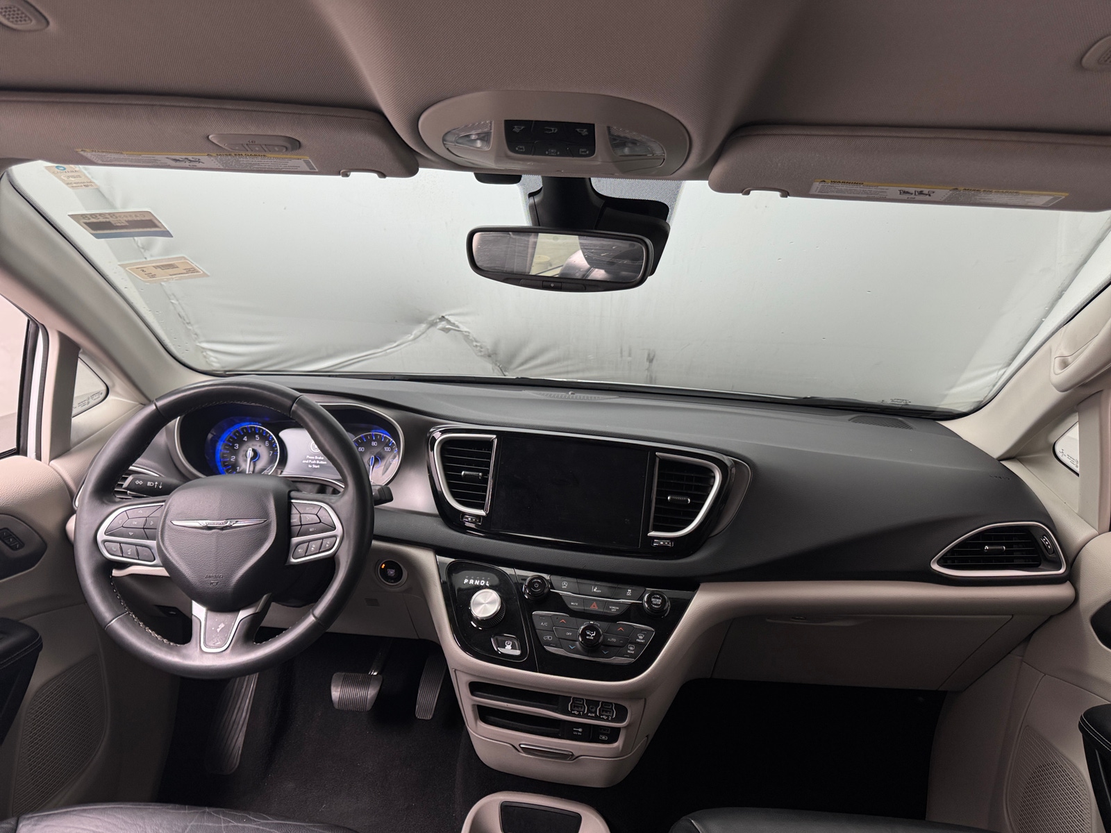 Thumbnail: 2022 Chrysler Pacifica - 2