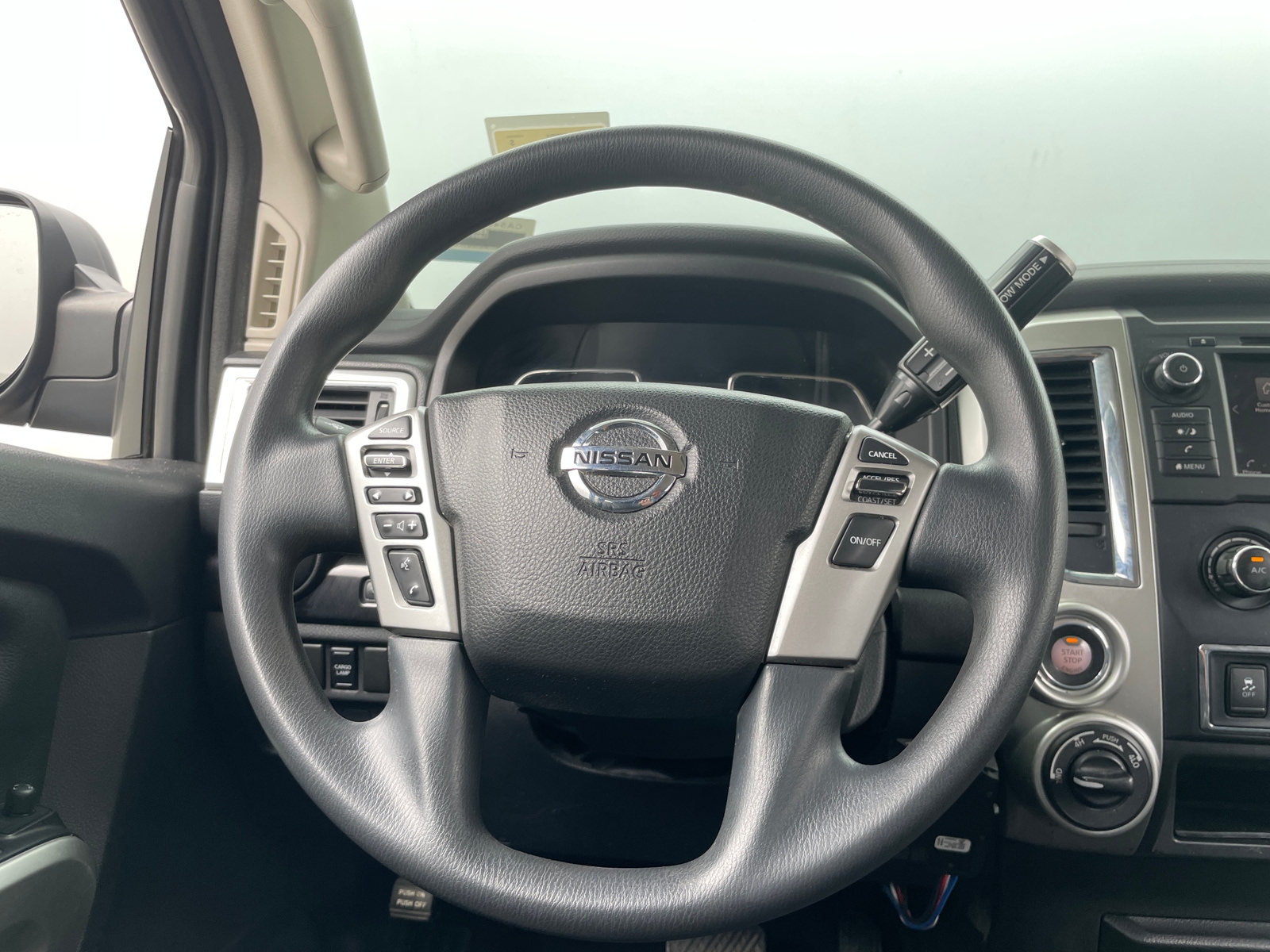 Thumbnail: 2019 Nissan Titan - 5