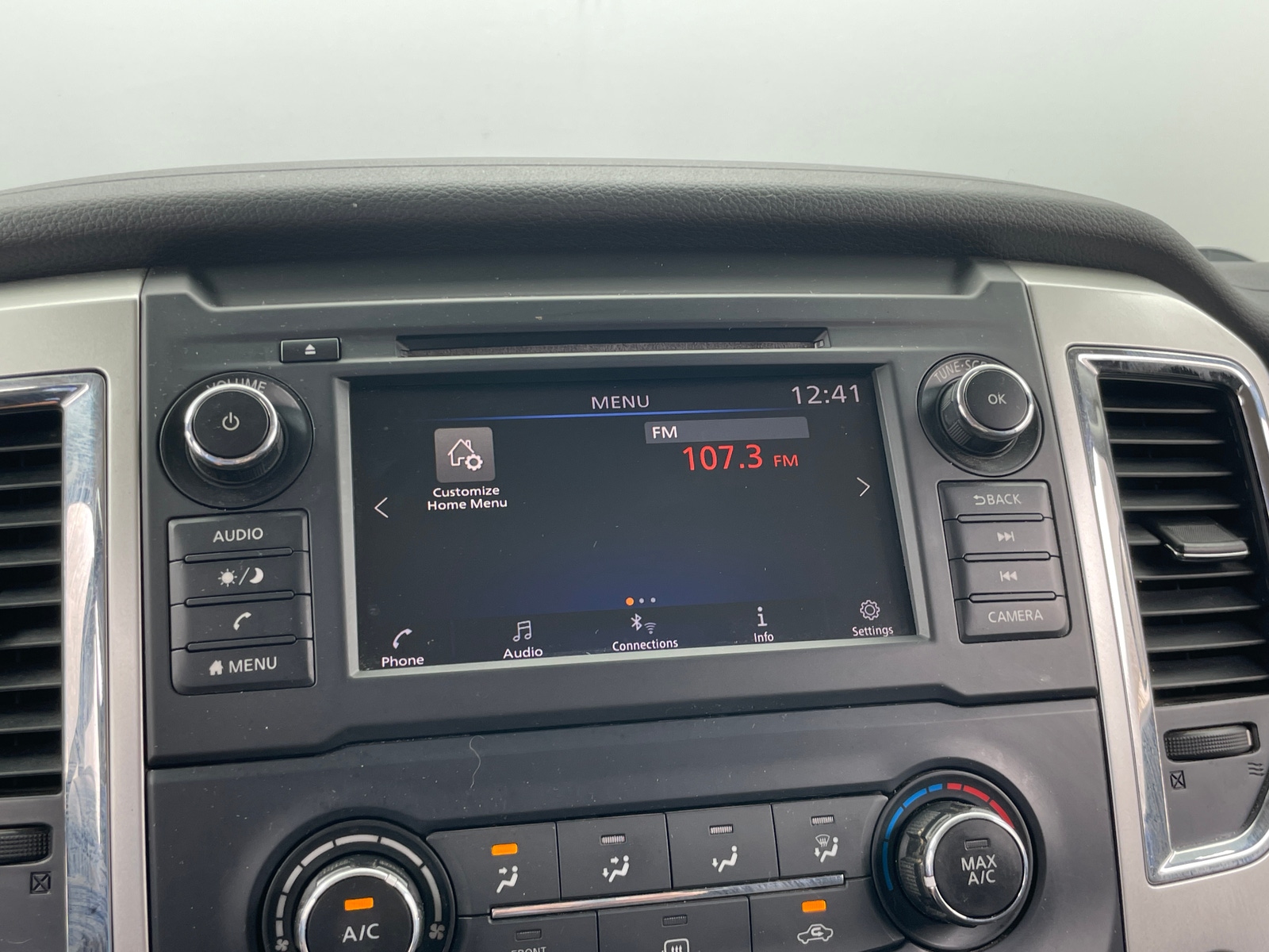 Thumbnail: 2019 Nissan Titan - 4